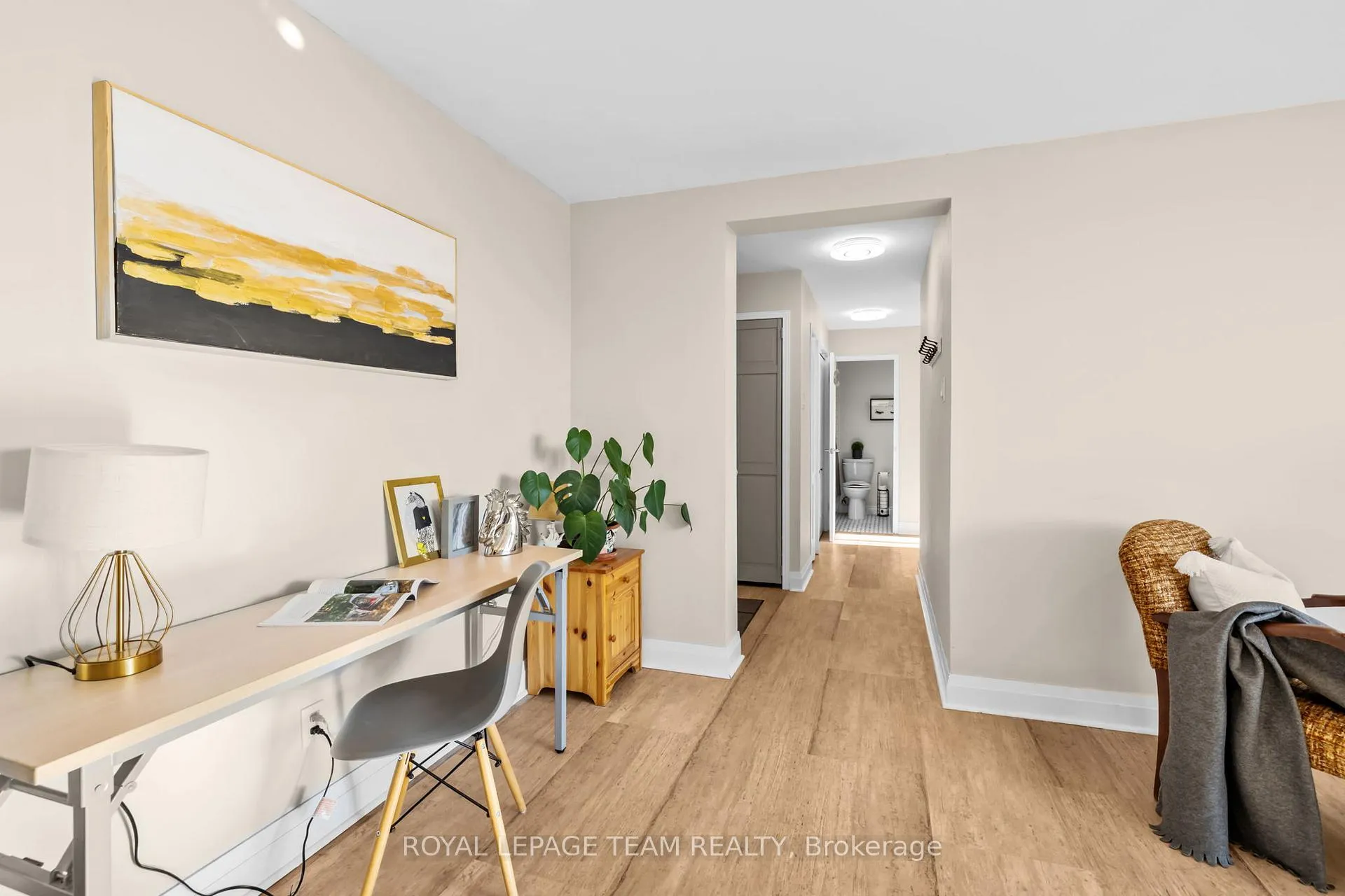 Photo 15 of Unit 404, 1505 Baseline Road, Ottawa, Copeland Park — HOMEH