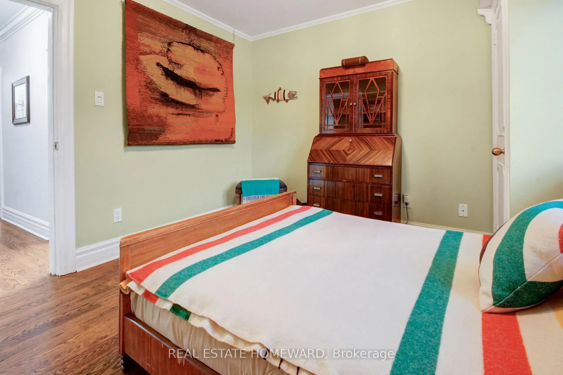 Photo 18 of 55 Woodbine Avenue, Toronto, The Beaches — HOMEH