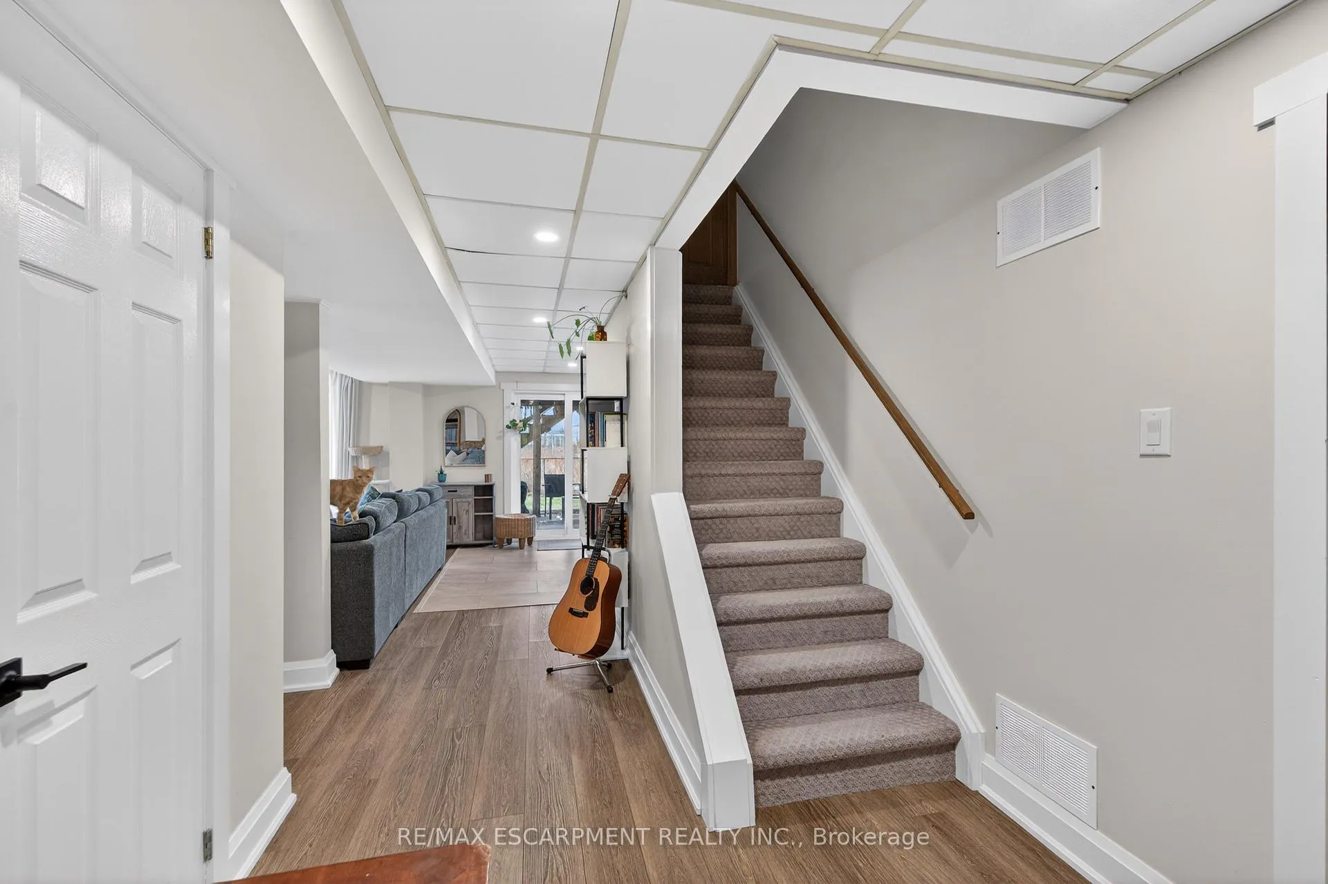 Photo 22 of 47 Sumner Crescent, Grimsby, Grimsby Beach — HOMEH