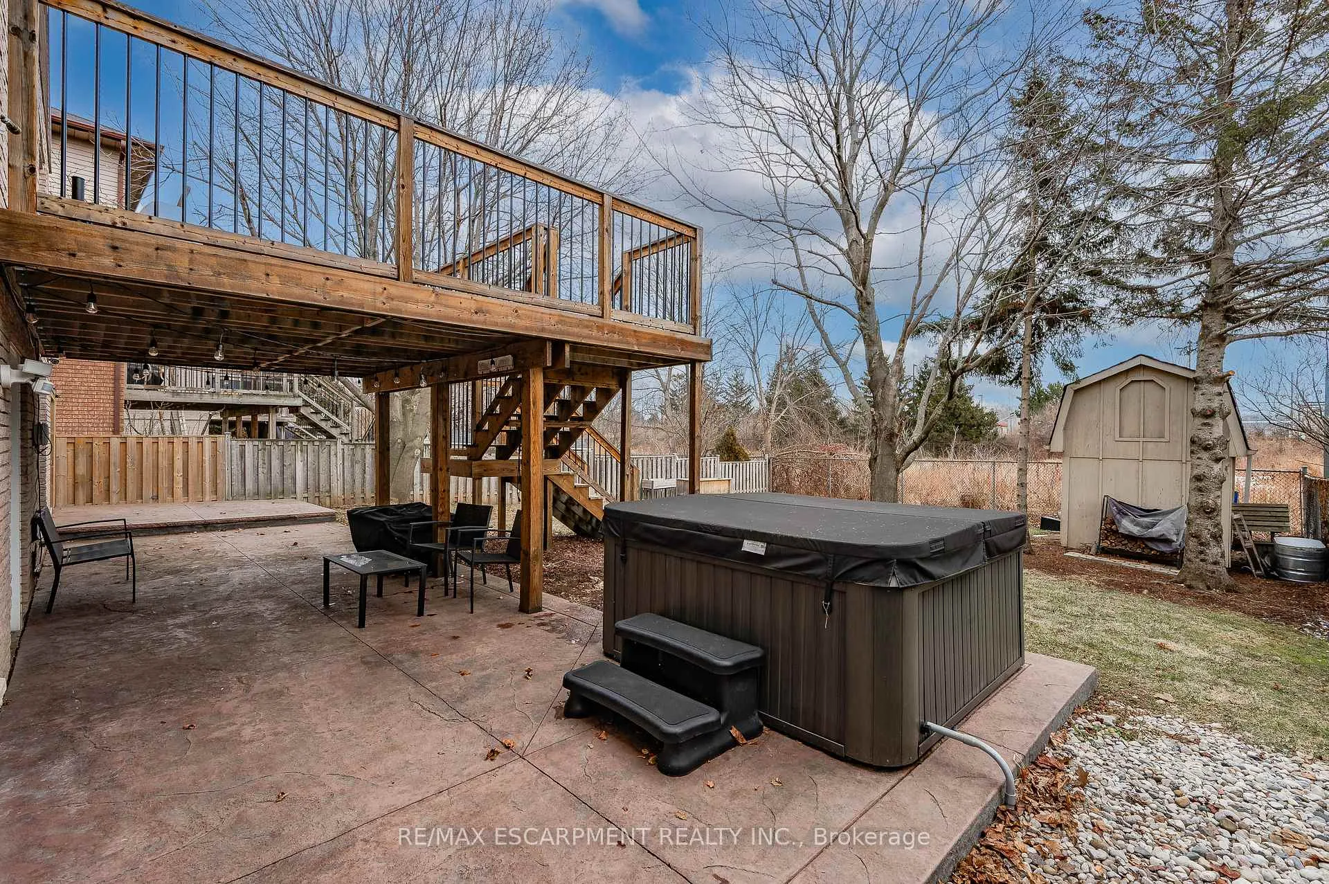 Photo 37 of 47 Sumner Crescent, Grimsby, Grimsby Beach — HOMEH