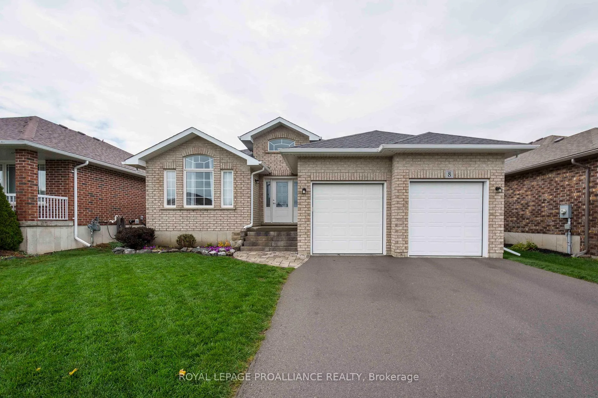 Photo 27 of 8 Crews Crescent, Quinte West, Murray Ward — HOMEH