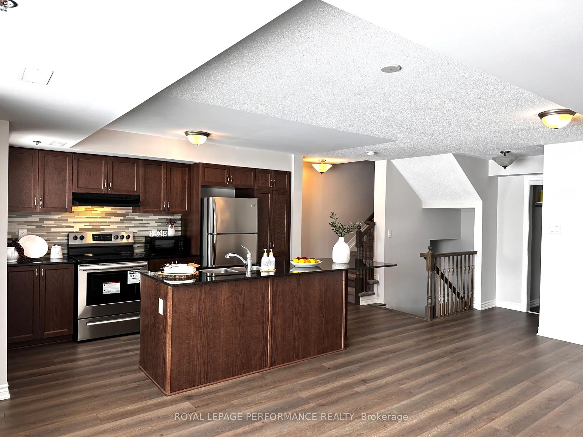 Photo 7 of 517 ozawa Private, Ottawa, CFB Rockcliffe and Area — HOMEH