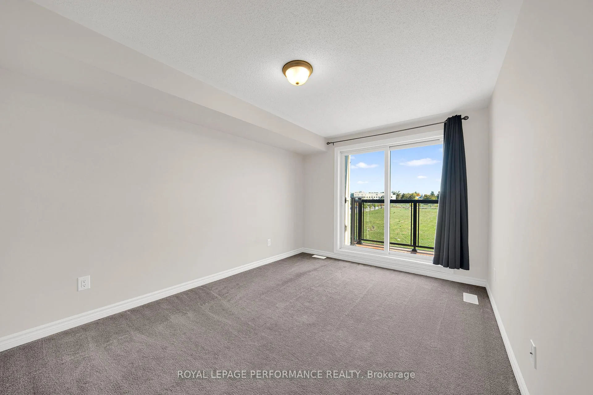 Photo 16 of 517 ozawa Private, Ottawa, CFB Rockcliffe and Area — HOMEH