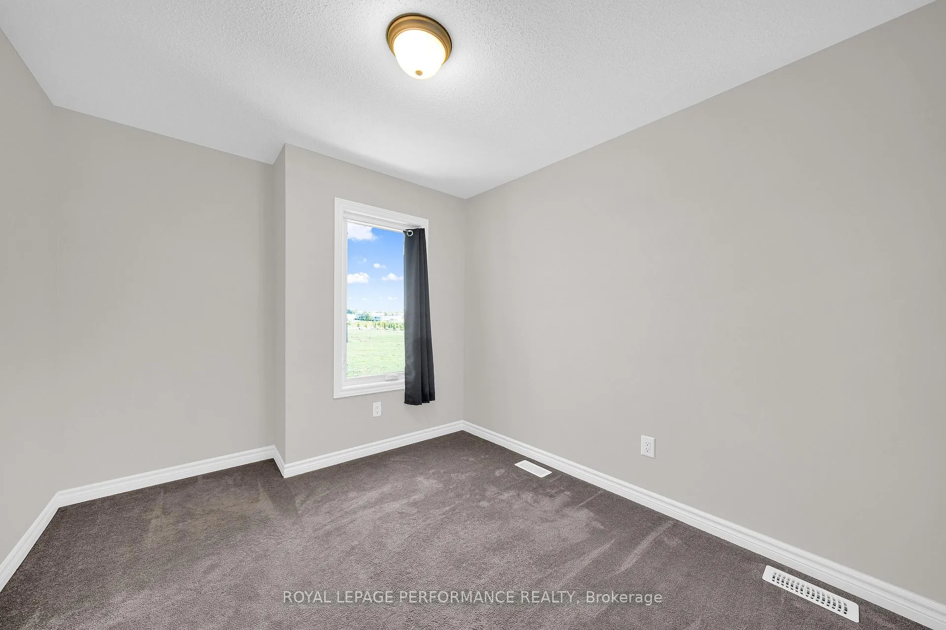 Photo 20 of 517 ozawa Private, Ottawa, CFB Rockcliffe and Area — HOMEH
