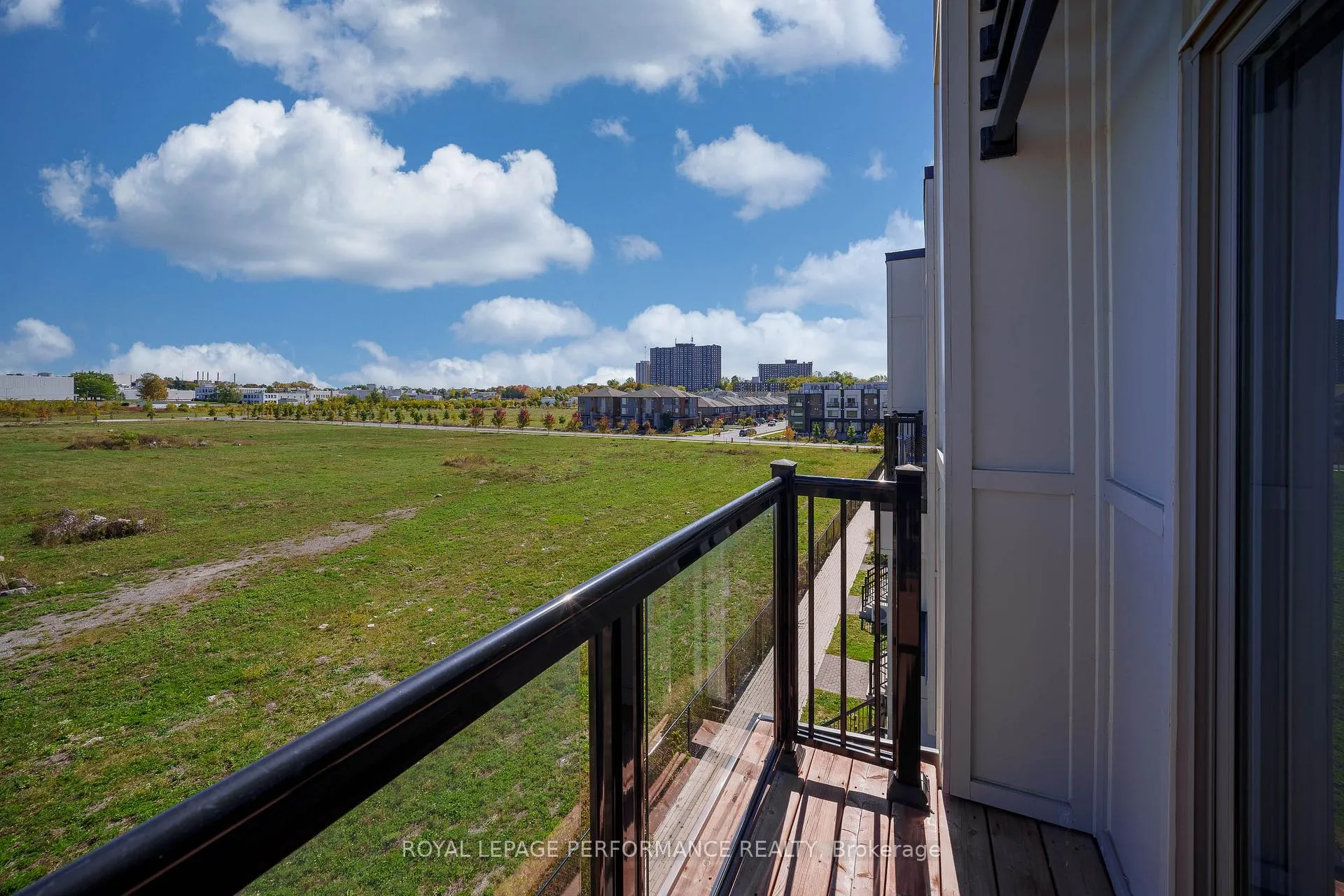 Photo 32 of 517 ozawa Private, Ottawa, CFB Rockcliffe and Area — HOMEH