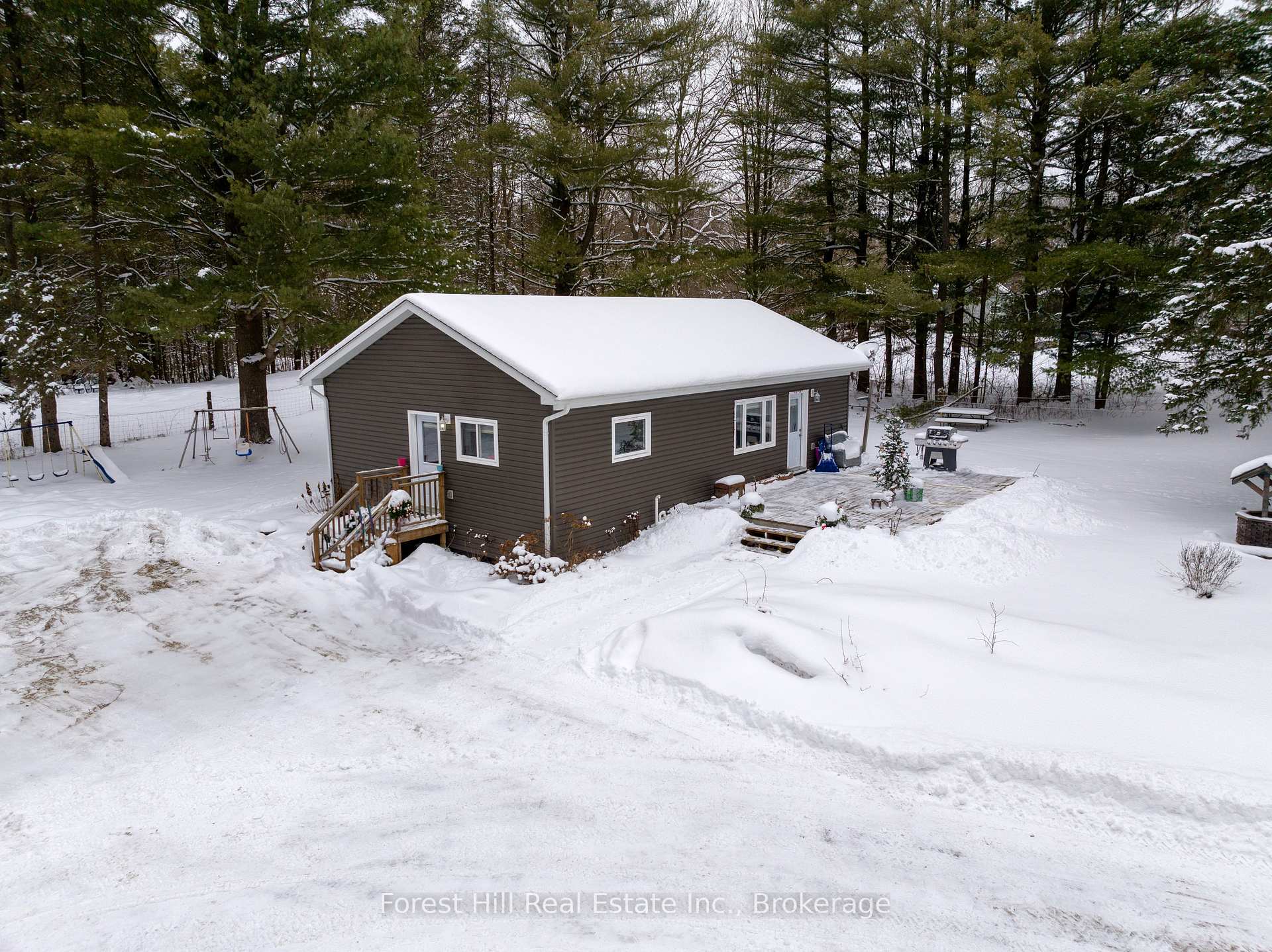 Front of 2352 Highway 518 Road W