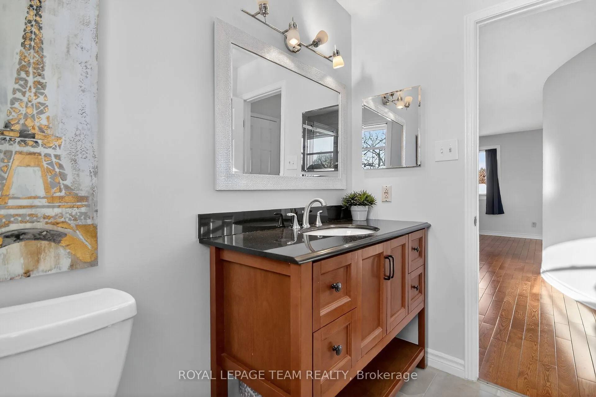 Photo 24 of 1604 Proulx Drive, Ottawa, Fallingbrook/Pineridge — HOMEH