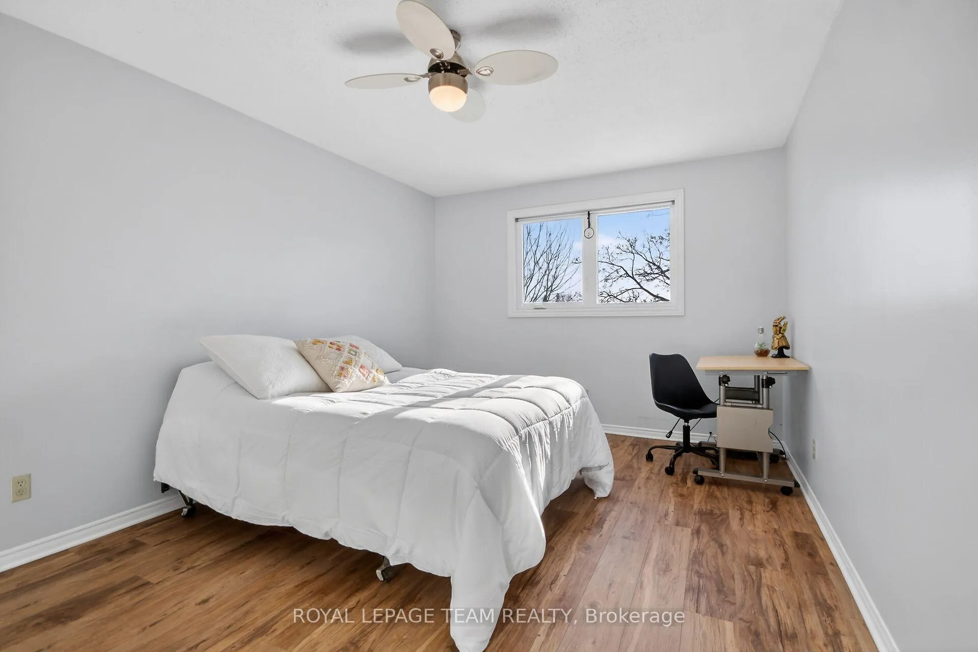Photo 26 of 1604 Proulx Drive, Ottawa, Fallingbrook/Pineridge — HOMEH