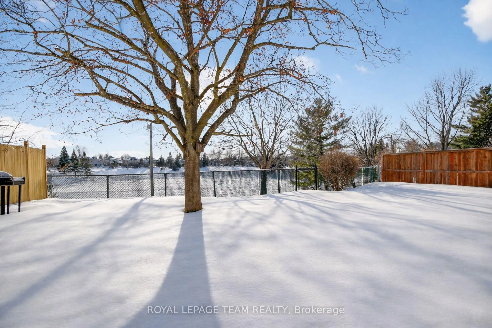 Photo 34 of 1604 Proulx Drive, Ottawa, Fallingbrook/Pineridge — HOMEH