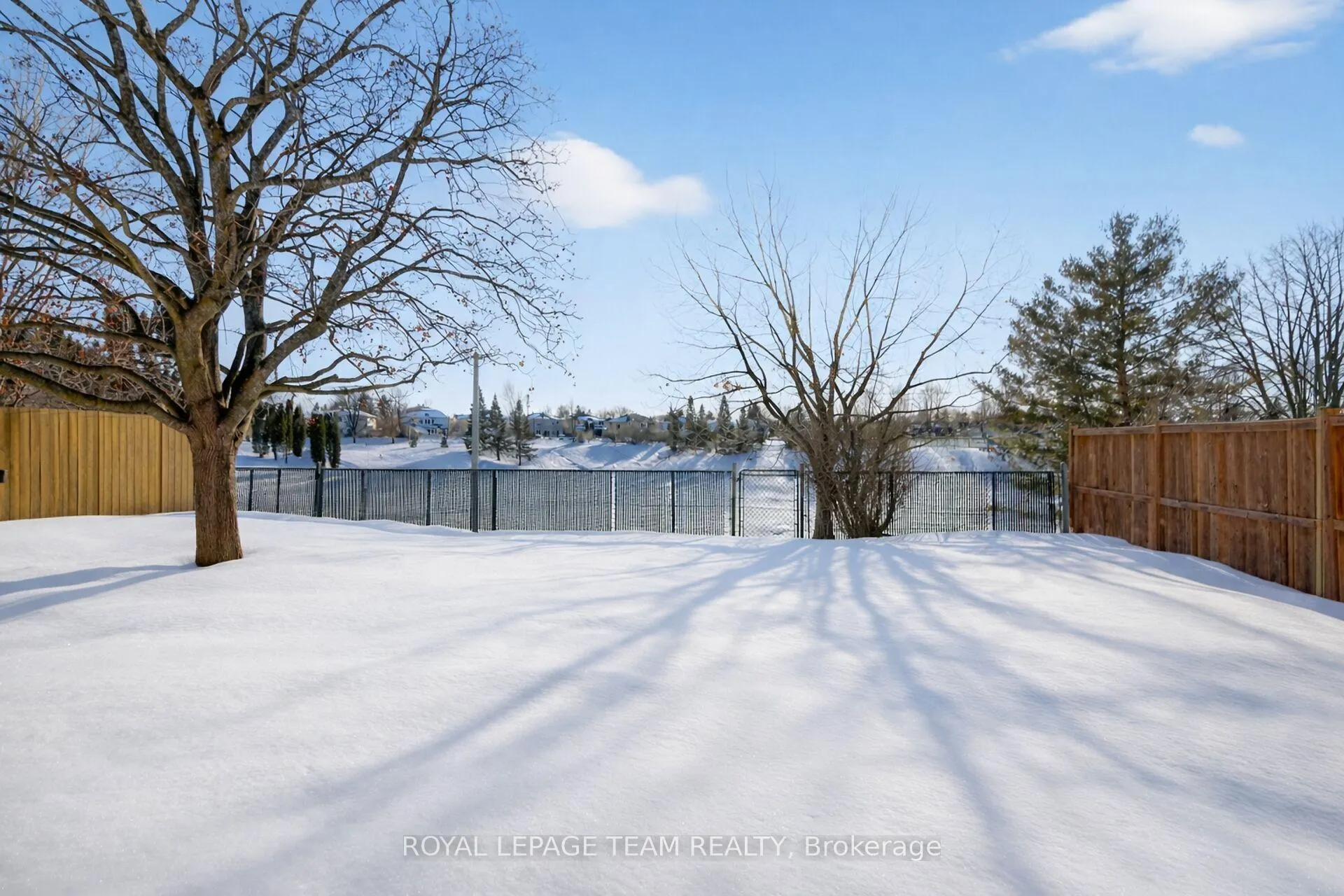 Photo 35 of 1604 Proulx Drive, Ottawa, Fallingbrook/Pineridge — HOMEH