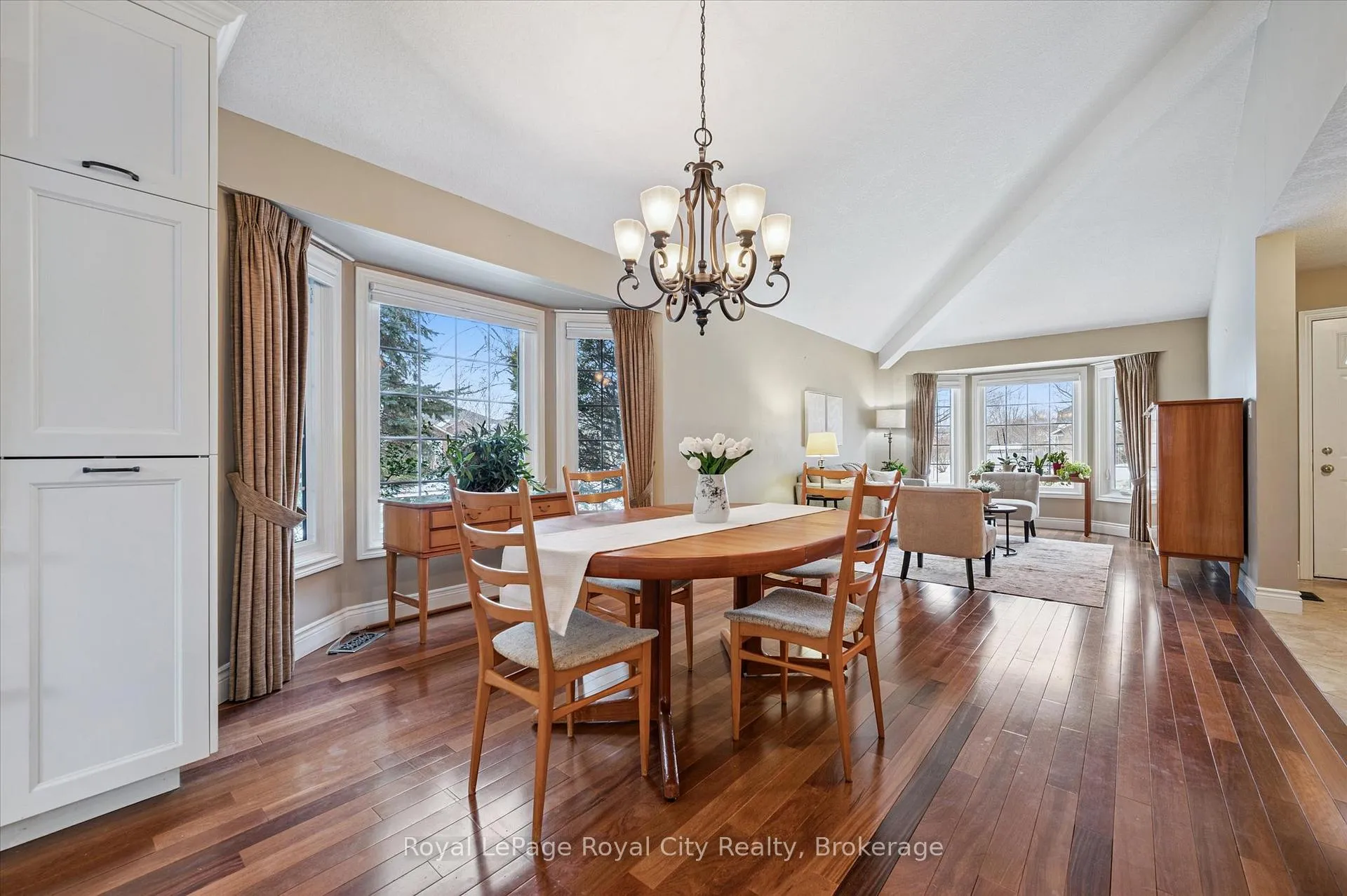 Photo 10 of 1 Quail Creek Drive, Guelph, Kortright Hills — HOMEH