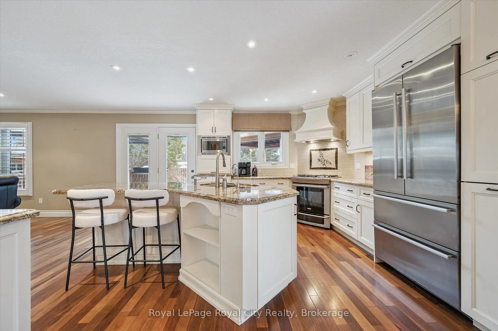 Photo 11 of 1 Quail Creek Drive, Guelph, Kortright Hills — HOMEH