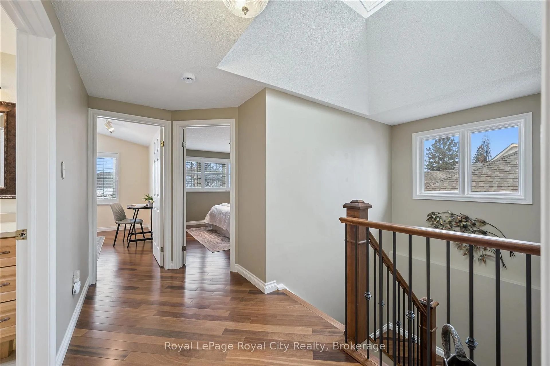 Photo 23 of 1 Quail Creek Drive, Guelph, Kortright Hills — HOMEH