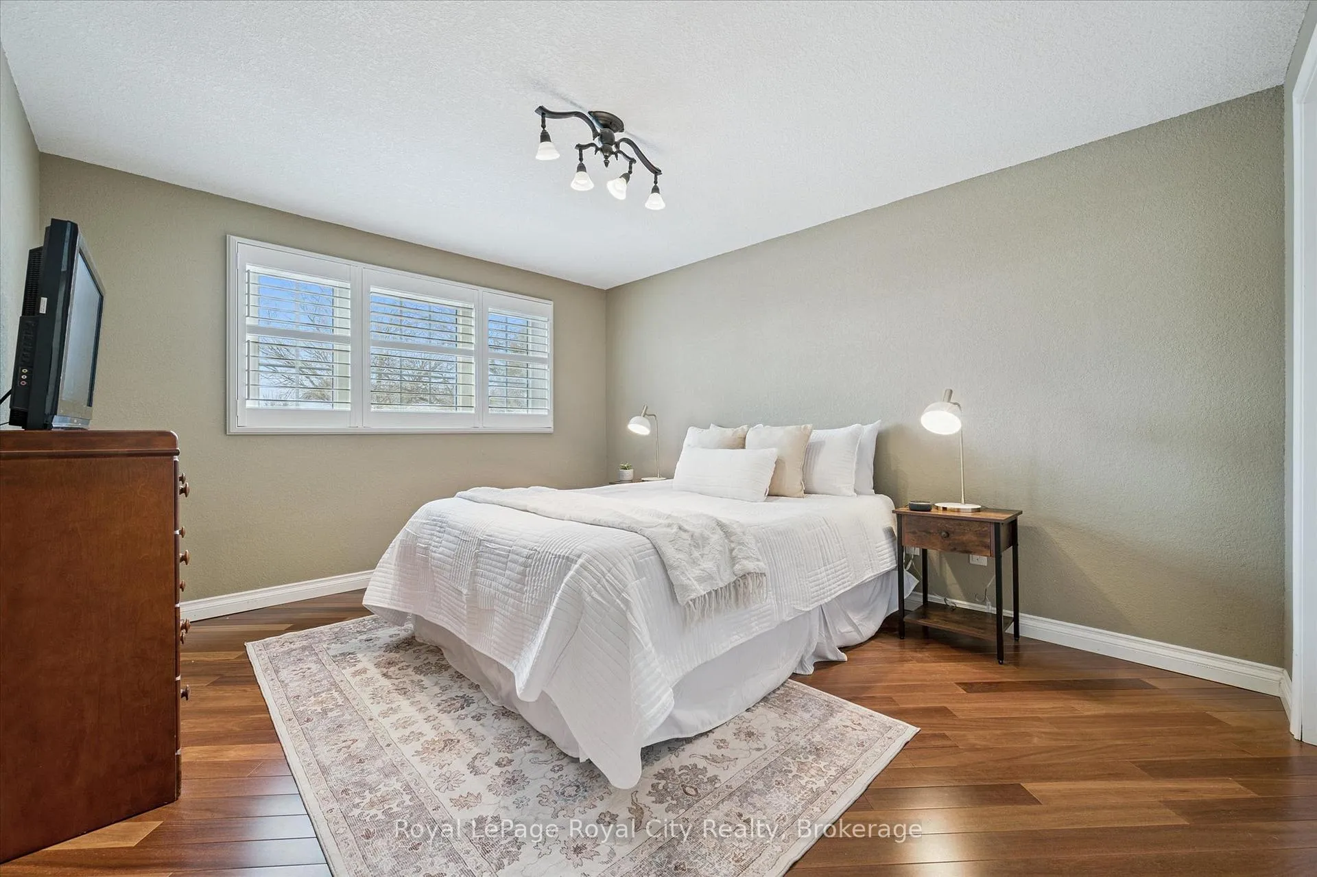 Photo 24 of 1 Quail Creek Drive, Guelph, Kortright Hills — HOMEH