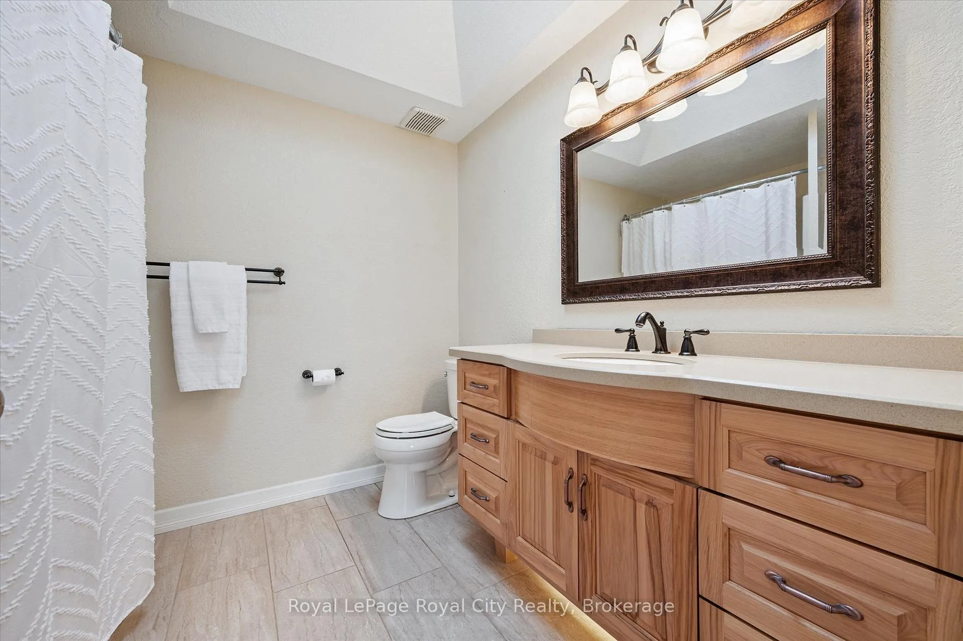 Photo 28 of 1 Quail Creek Drive, Guelph, Kortright Hills — HOMEH