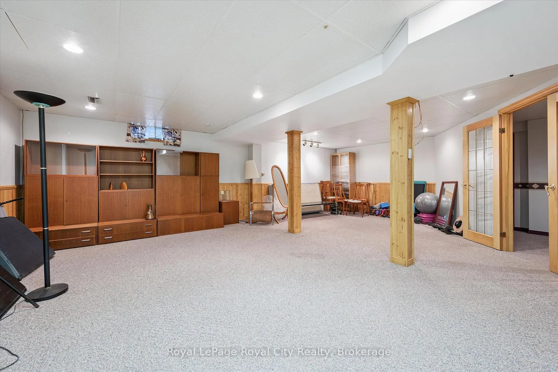 Photo 37 of 1 Quail Creek Drive, Guelph, Kortright Hills — HOMEH