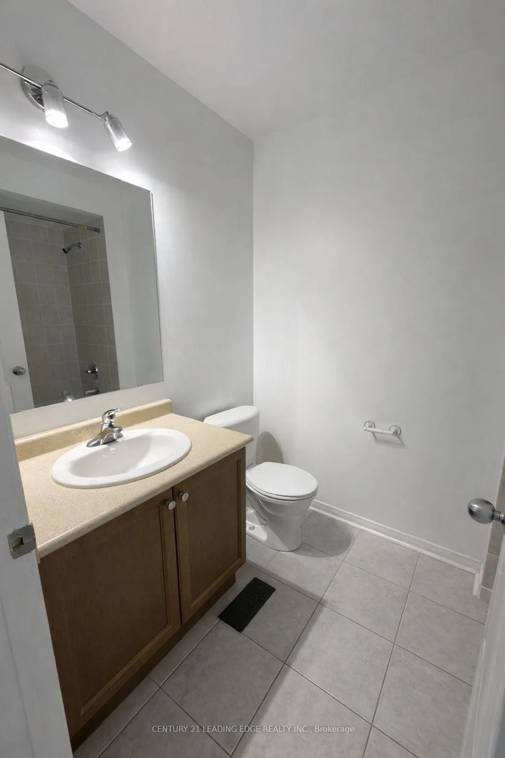 Photo 22 of 1523 Glenbourne Drive, Oshawa, Pinecrest — HOMEH