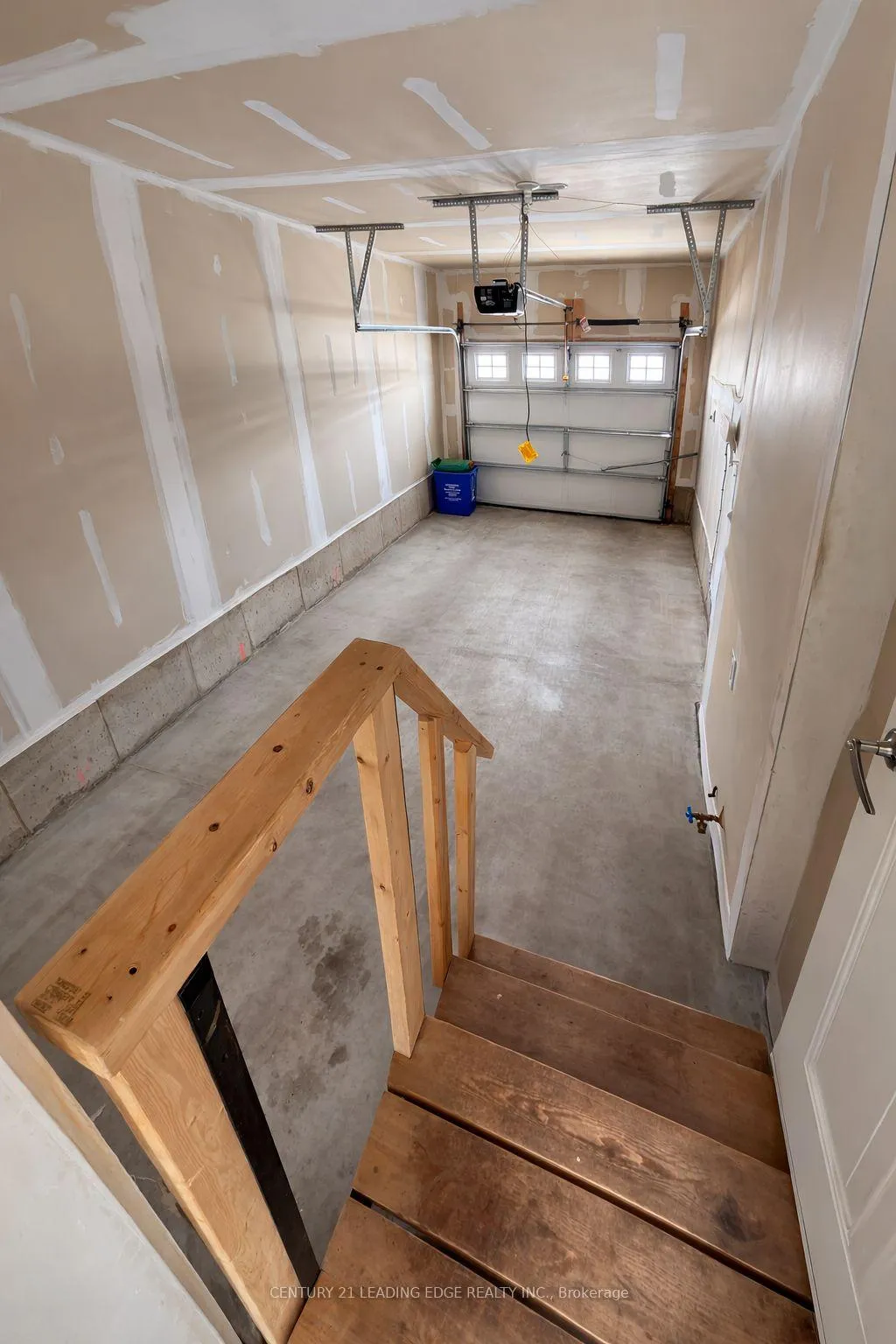 Photo 28 of 1523 Glenbourne Drive, Oshawa, Pinecrest — HOMEH