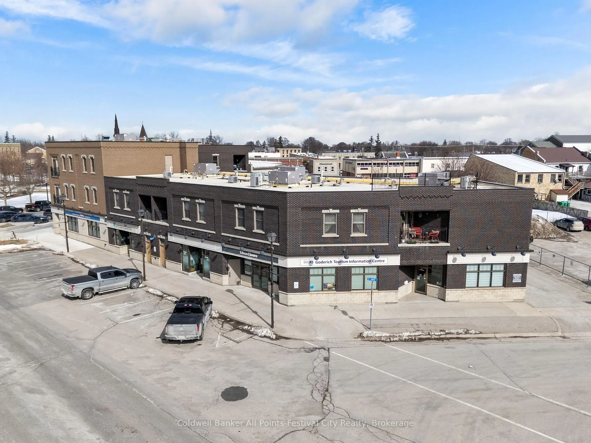 Photo 3 of Unit 206, 35 St David Street, Goderich, Goderich (Town) — HOMEH