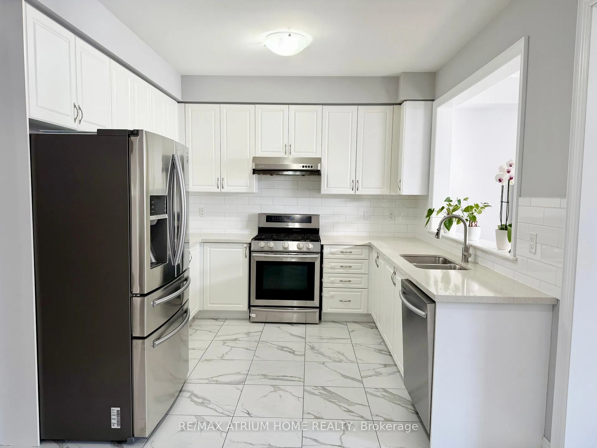 Photo 9 of 362 Kirkham Drive, Markham, Cedarwood — HOMEH