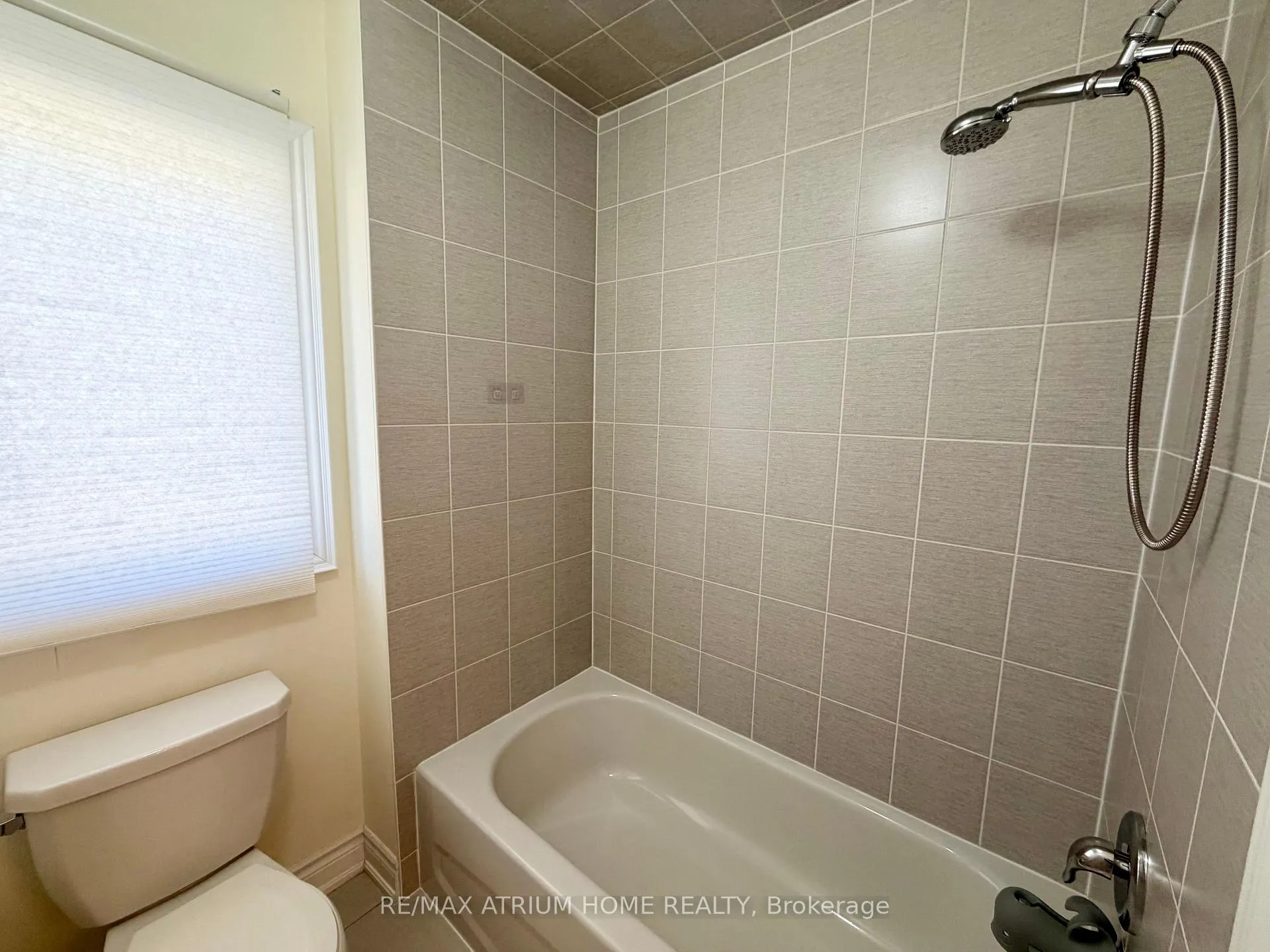 Photo 22 of 362 Kirkham Drive, Markham, Cedarwood — HOMEH