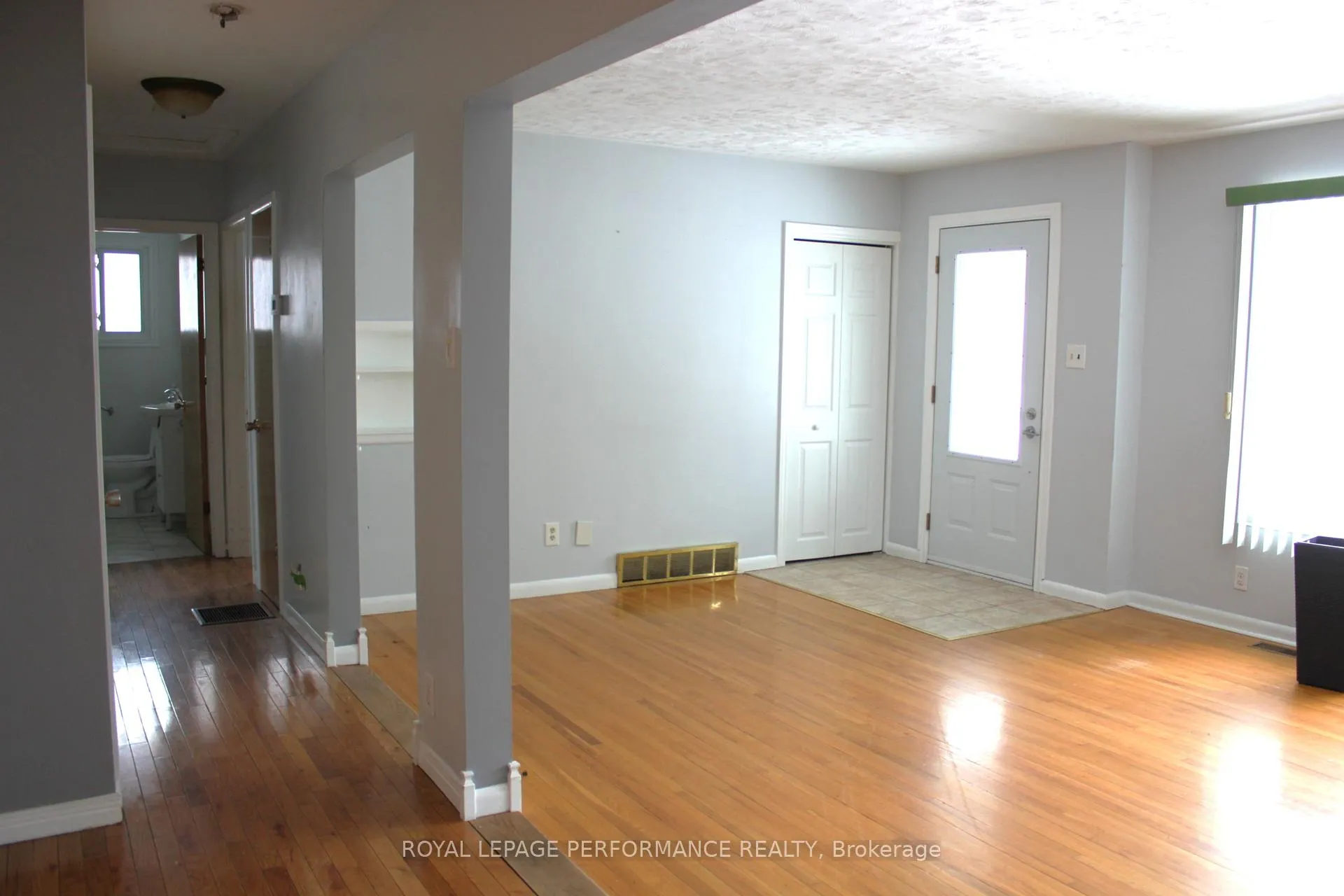 Photo 14 of 1232 Daly Avenue, Cornwall — HOMEH