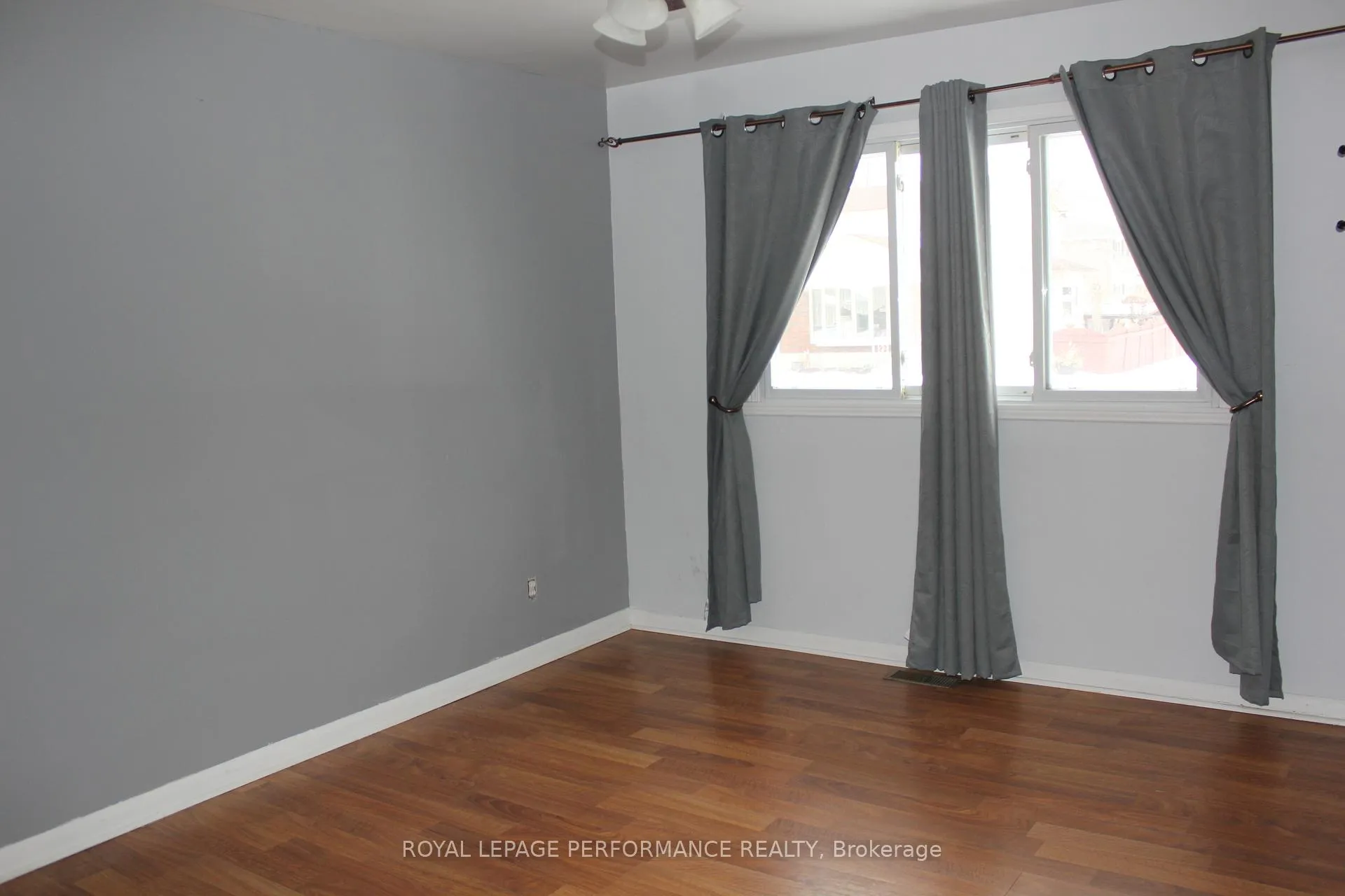 Photo 19 of 1232 Daly Avenue, Cornwall — HOMEH