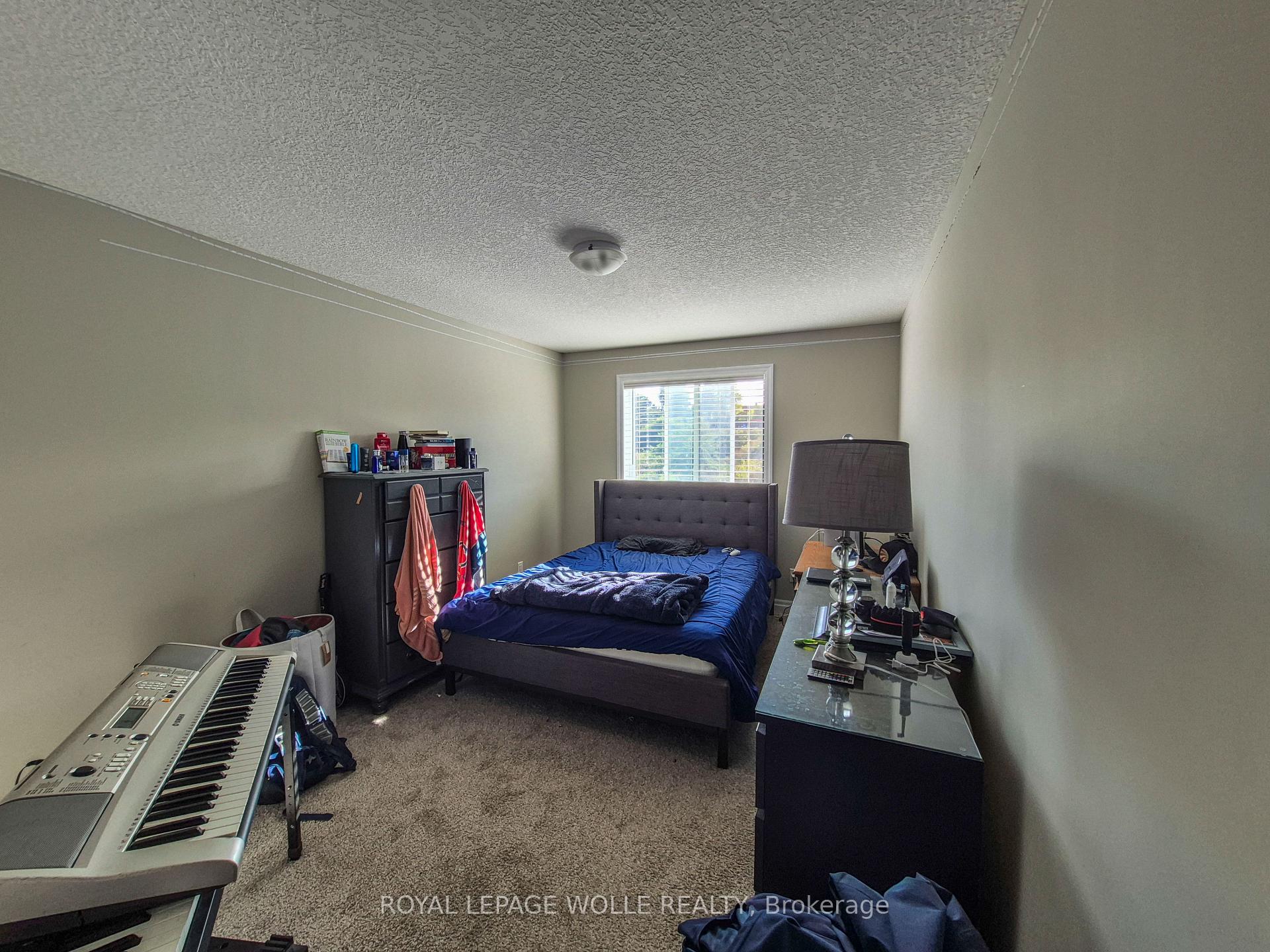 Photo 7 of 153 Otterbein Road, Kitchener — HOMEH