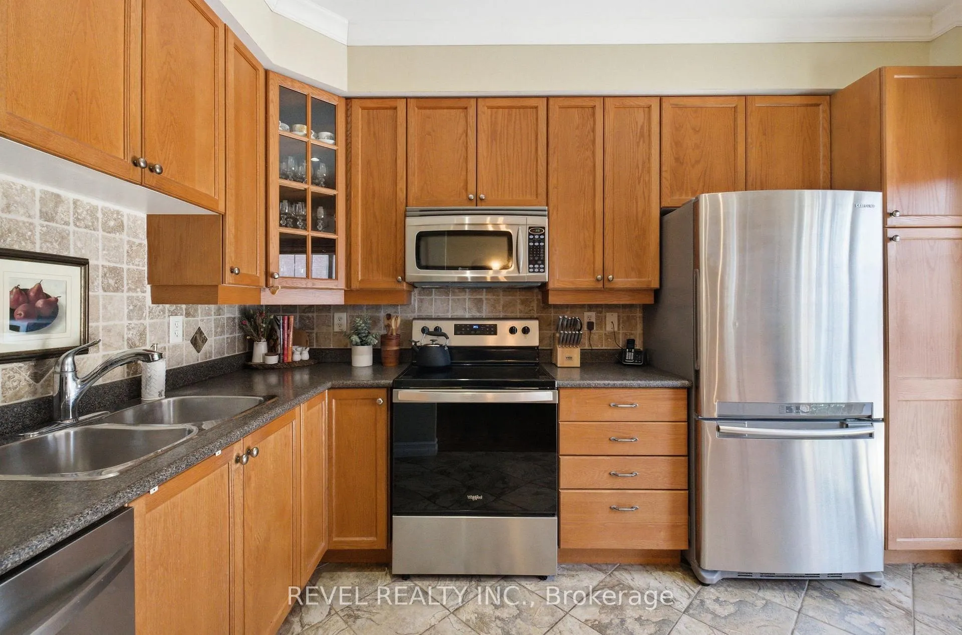 Photo 3 of 3 Dreamcrest Court, Whitby, Pringle Creek — HOMEH