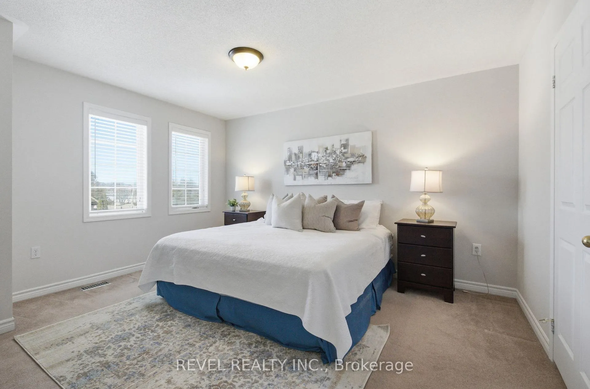 Photo 10 of 3 Dreamcrest Court, Whitby, Pringle Creek — HOMEH