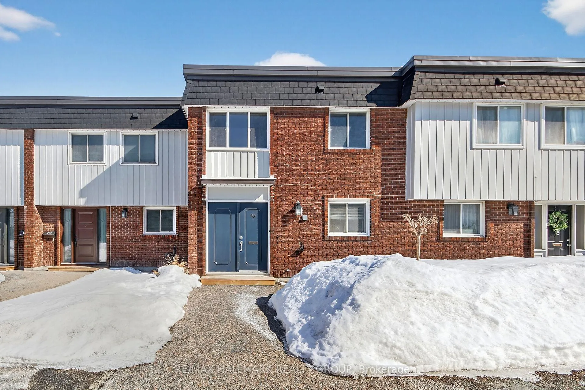 Photo 1 of Unit 23, 1821 Walkley Road, Ottawa, Guildwood Estates - Urbandale Acres — HOMEH