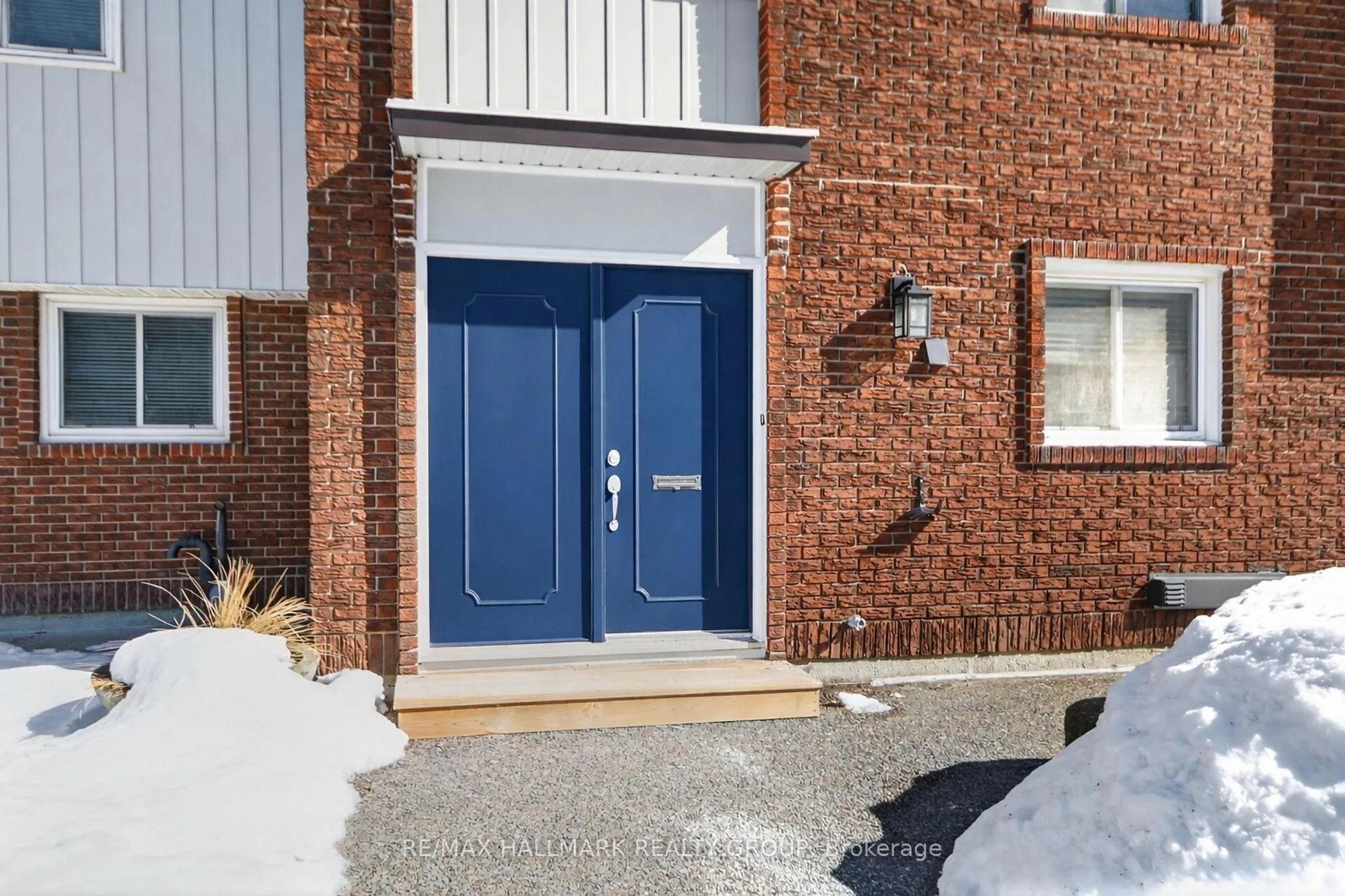 Photo 2 of Unit 23, 1821 Walkley Road, Ottawa, Guildwood Estates - Urbandale Acres — HOMEH
