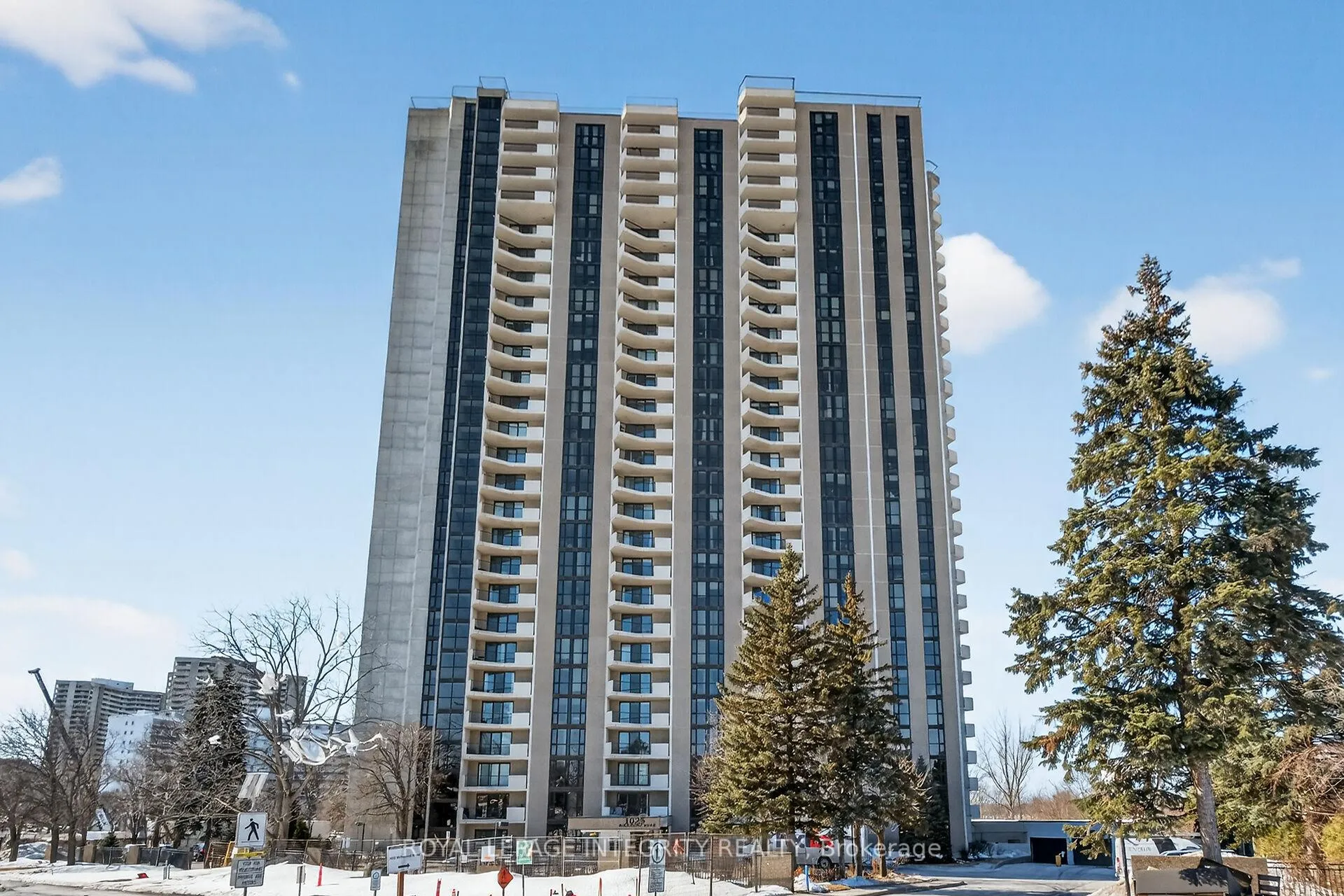 Photo 1 of Unit 2608, 1025 Richmond Road, Ottawa, Woodroffe — HOMEH