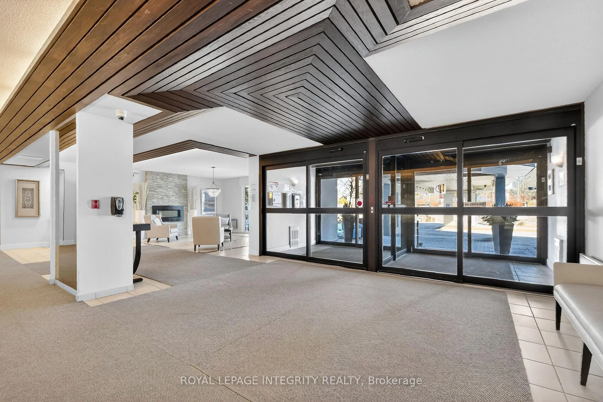 Photo 3 of Unit 2608, 1025 Richmond Road, Ottawa, Woodroffe — HOMEH