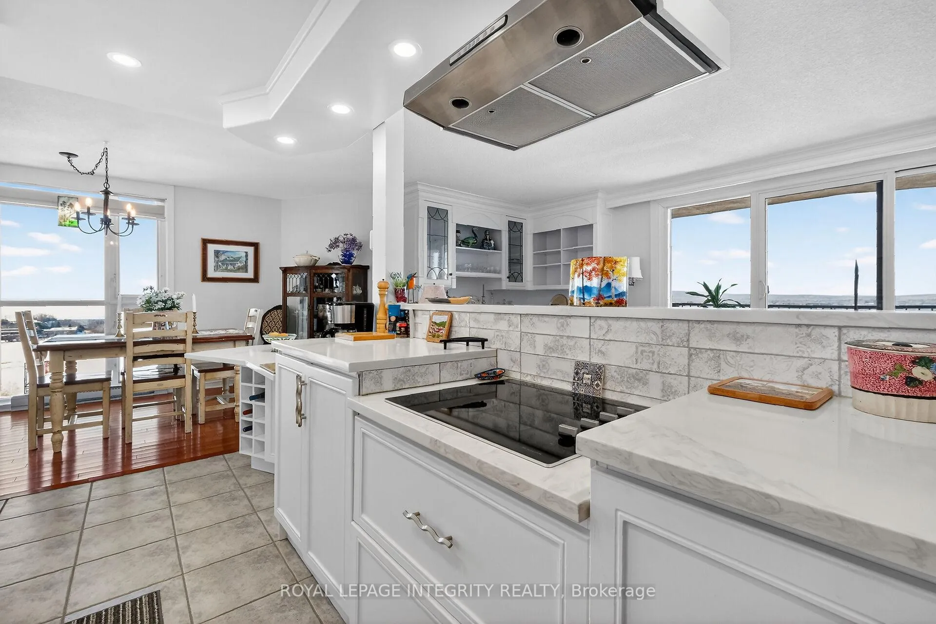 Photo 12 of Unit 2608, 1025 Richmond Road, Ottawa, Woodroffe — HOMEH