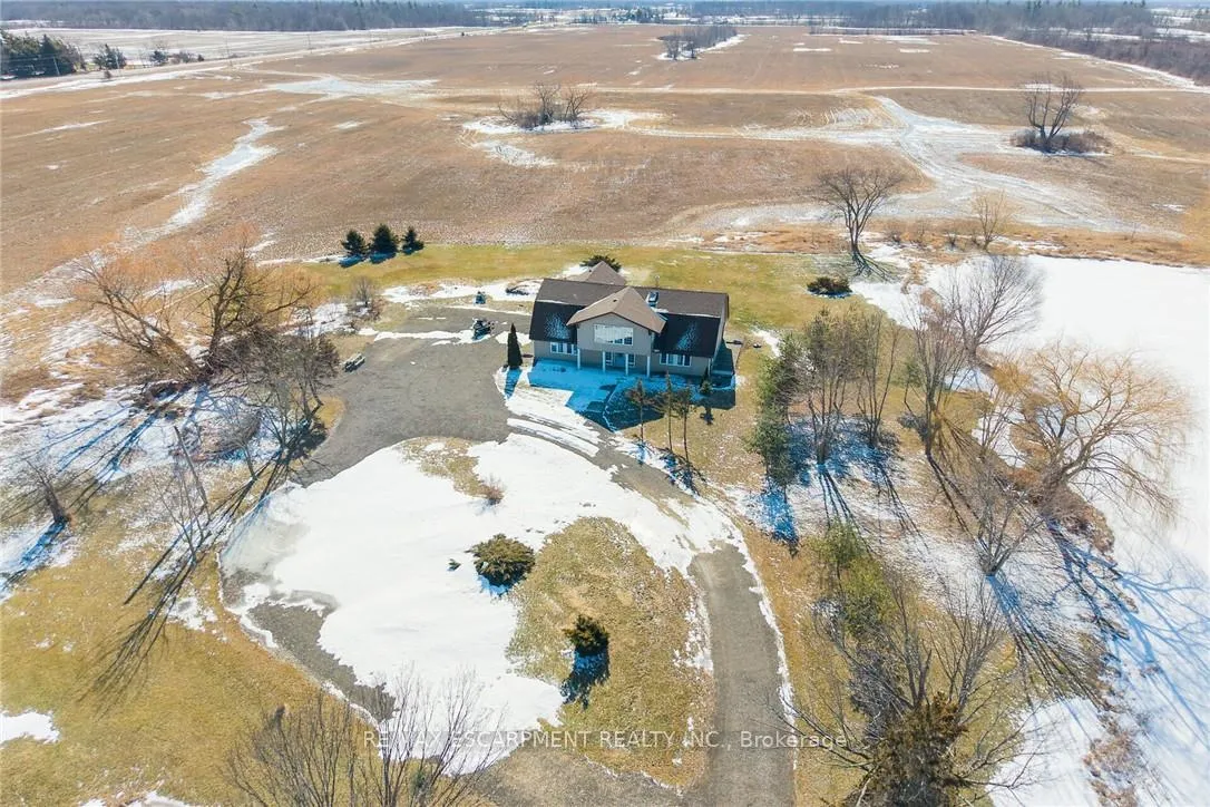 Front of 884 Concession 1 Road S