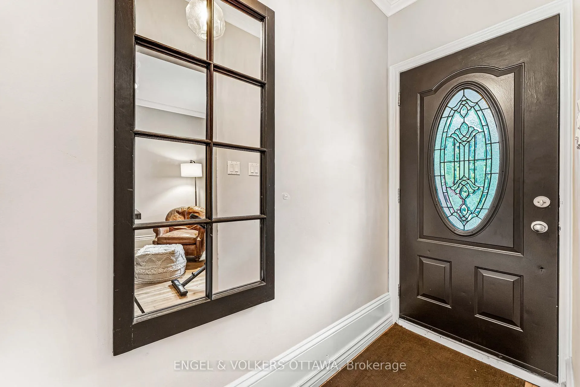 Photo 3 of 293 York Street, Ottawa, Lower Town — HOMEH