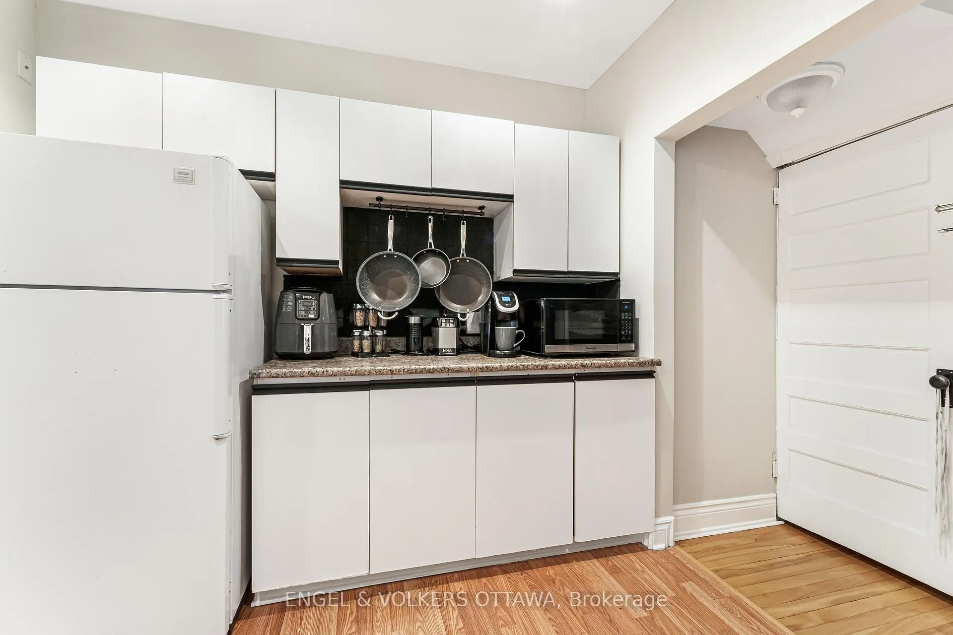 Photo 8 of 293 York Street, Ottawa, Lower Town — HOMEH