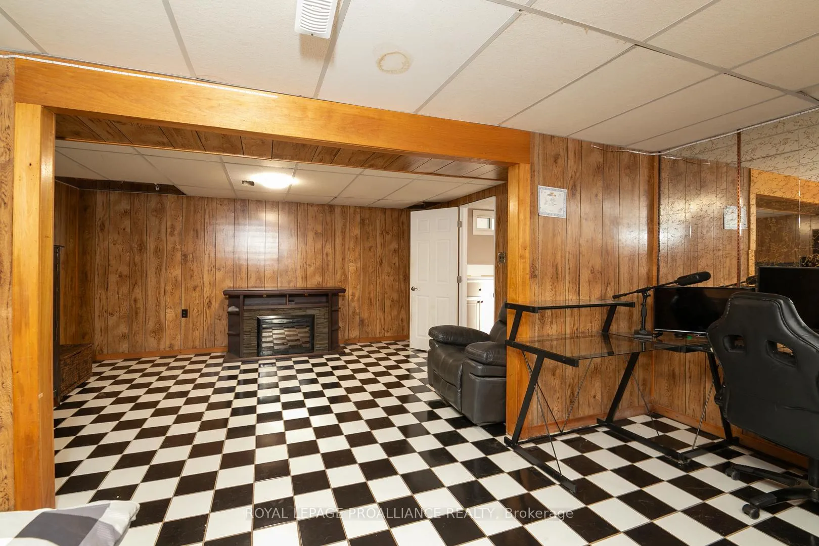 Photo 20 of 43 Alnet Drive, Belleville, Belleville Ward — HOMEH