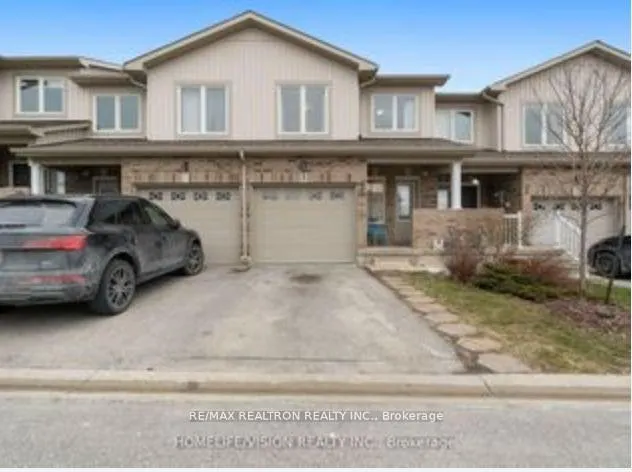 Photo 2 of 158 Proclamation Drive, Barrie, Innis-Shore — HOMEH