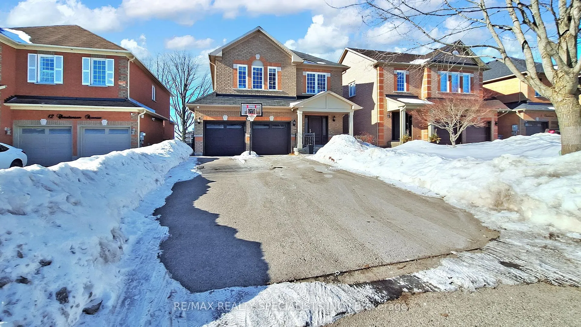 Photo 1 of 10 Christensen Avenue, Caledon, Bolton North — HOMEH