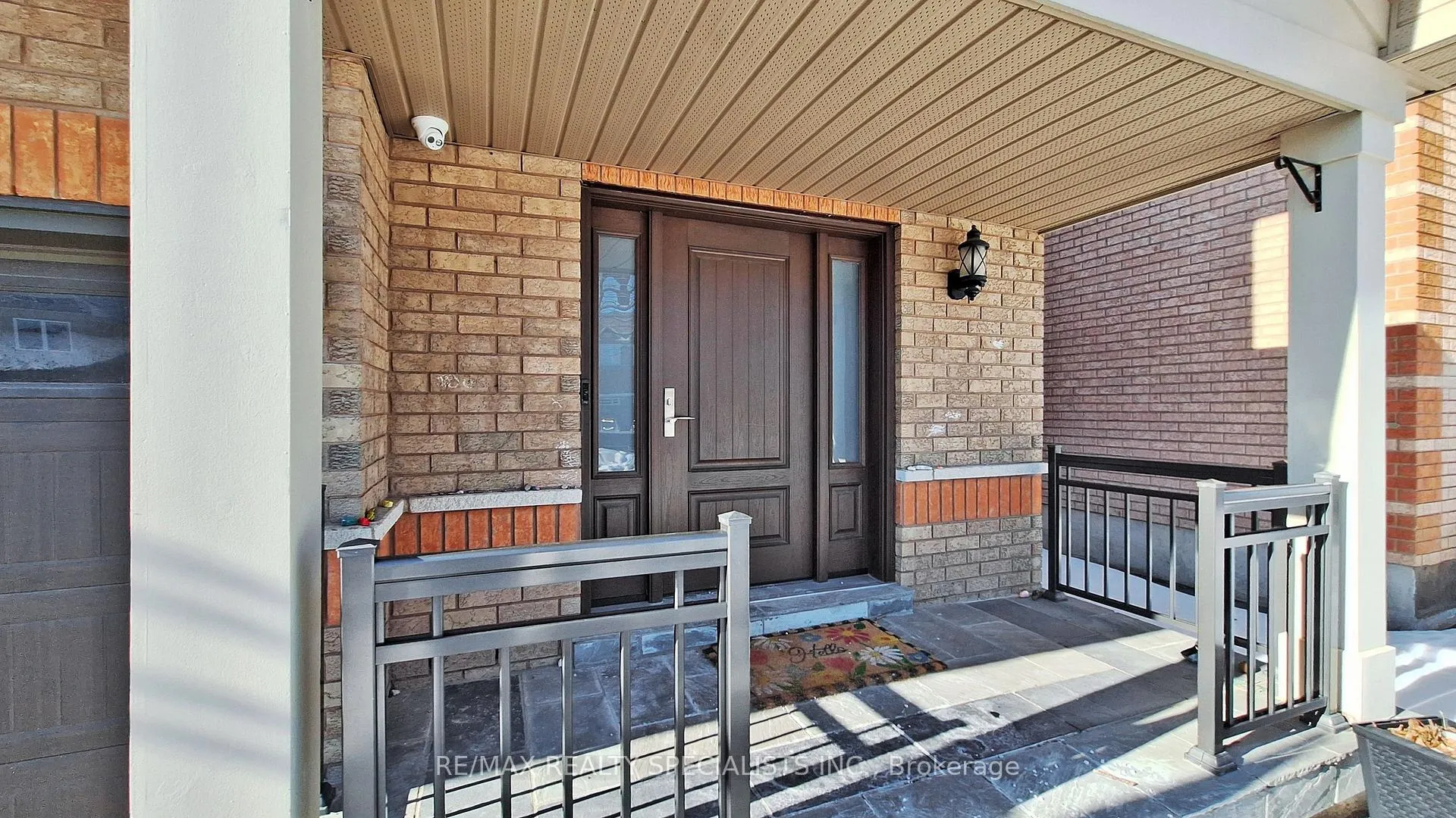 Photo 3 of 10 Christensen Avenue, Caledon, Bolton North — HOMEH