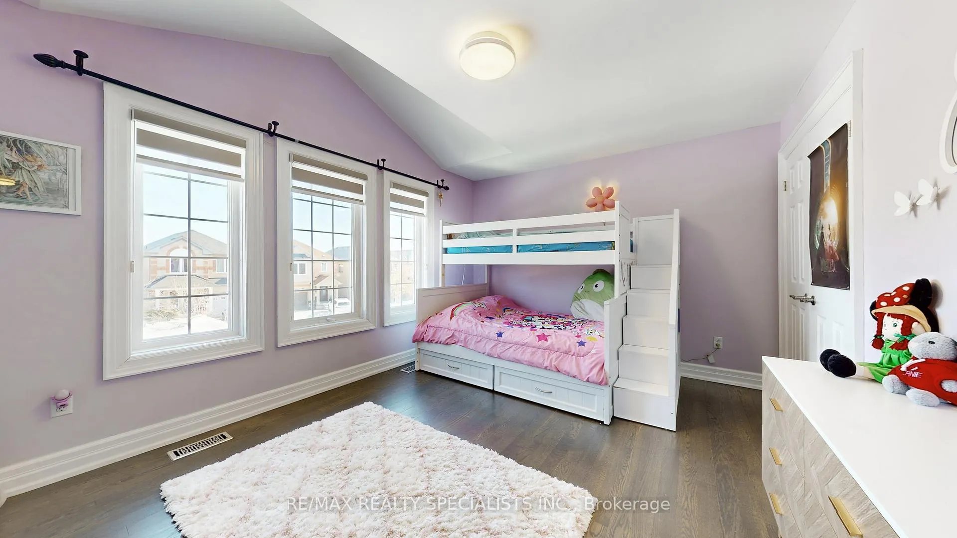 Photo 32 of 10 Christensen Avenue, Caledon, Bolton North — HOMEH