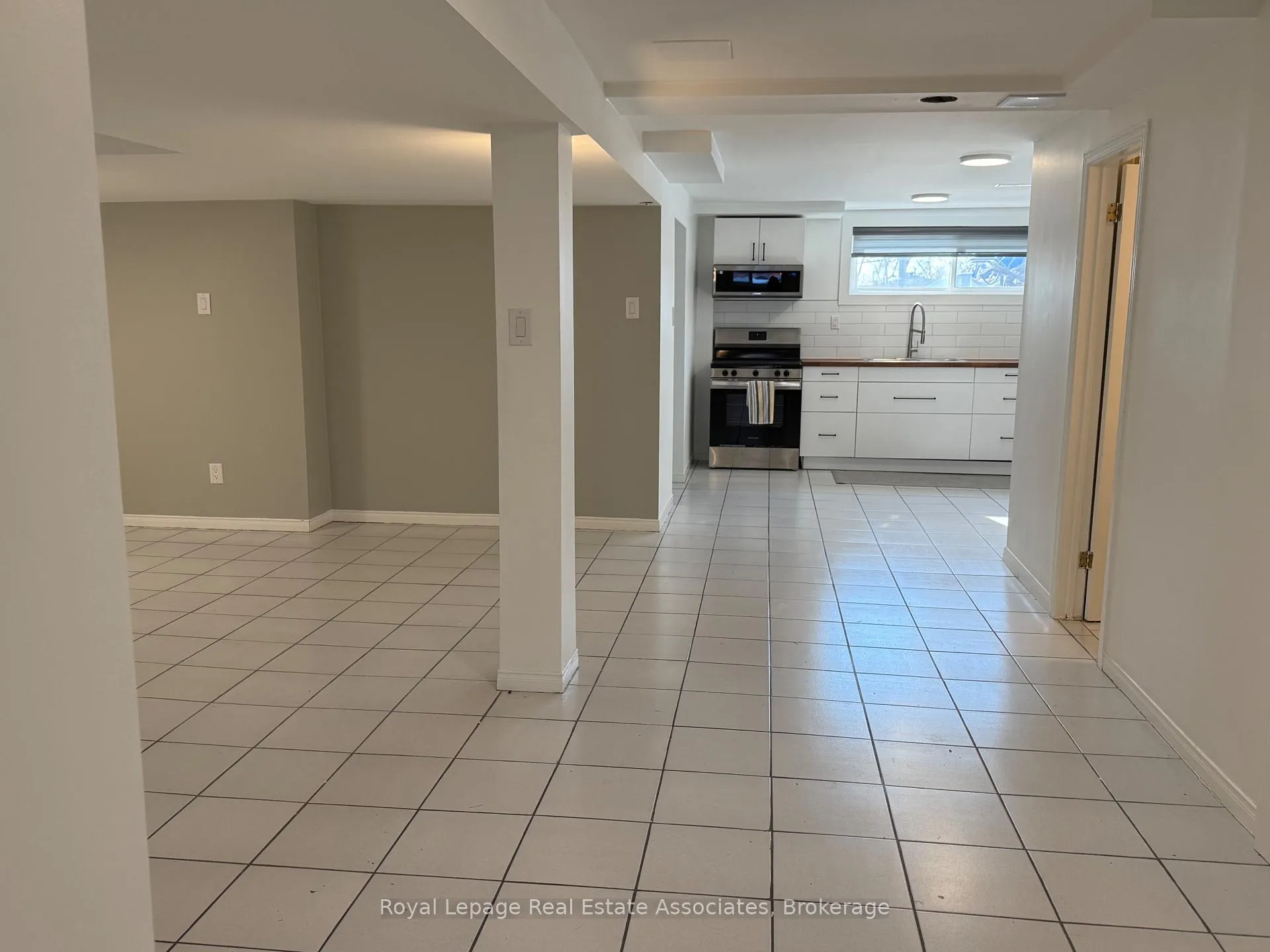 Photo 7 of Unit Lower, 81 Post Road, Brampton, Brampton North — HOMEH