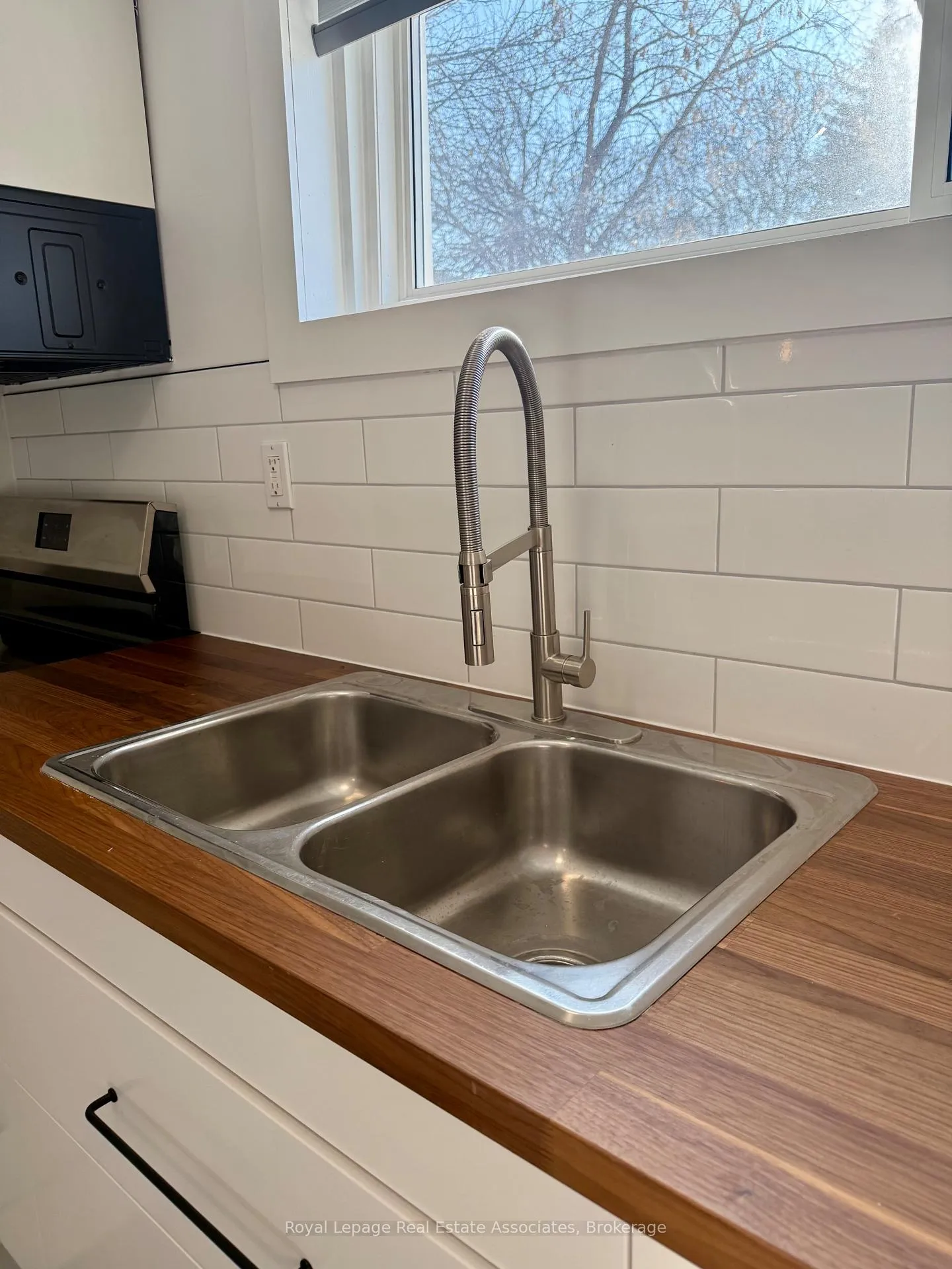 Photo 8 of Unit Lower, 81 Post Road, Brampton, Brampton North — HOMEH
