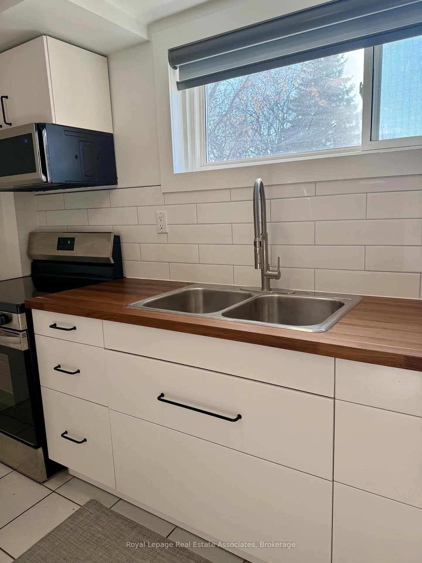Photo 9 of Unit Lower, 81 Post Road, Brampton, Brampton North — HOMEH