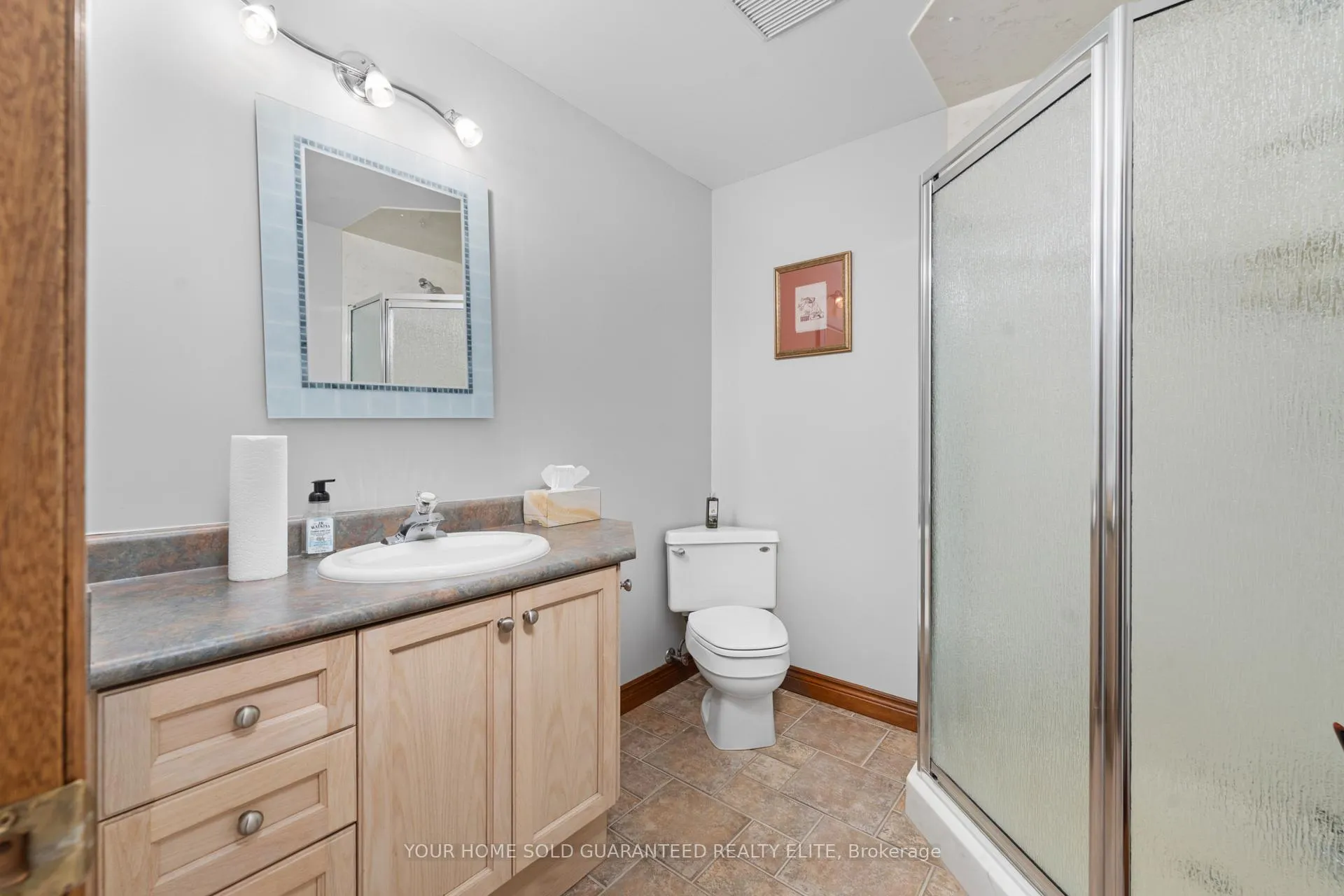 Photo 31 of 22 Wendakee Drive, Hamilton, Winona Park — HOMEH
