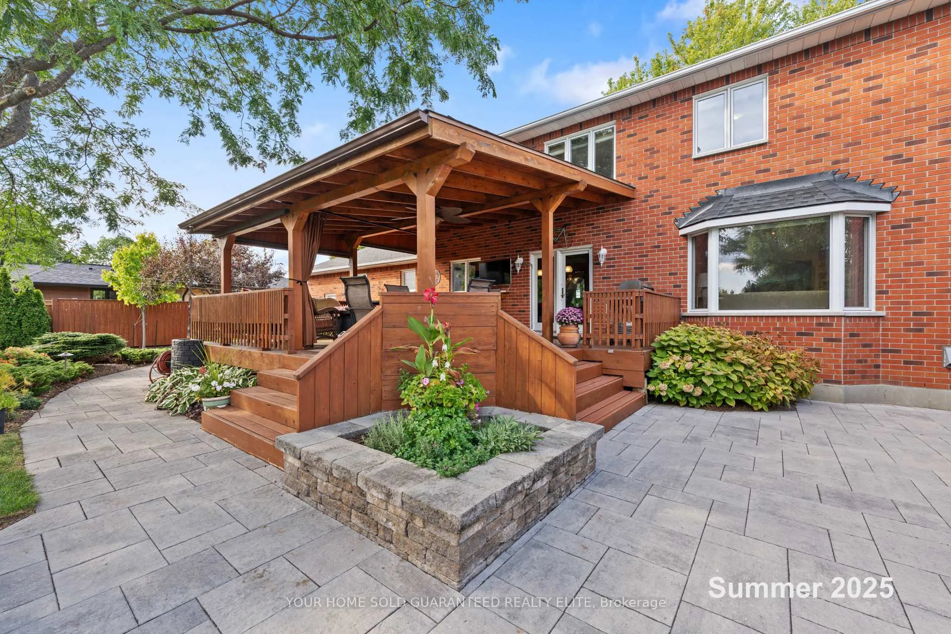 Photo 41 of 22 Wendakee Drive, Hamilton, Winona Park — HOMEH