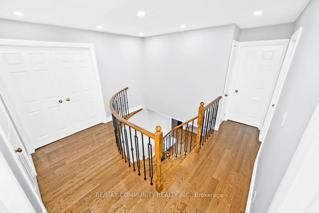 Photo 16 of 18 Winter Court, Whitby, Blue Grass Meadows — HOMEH