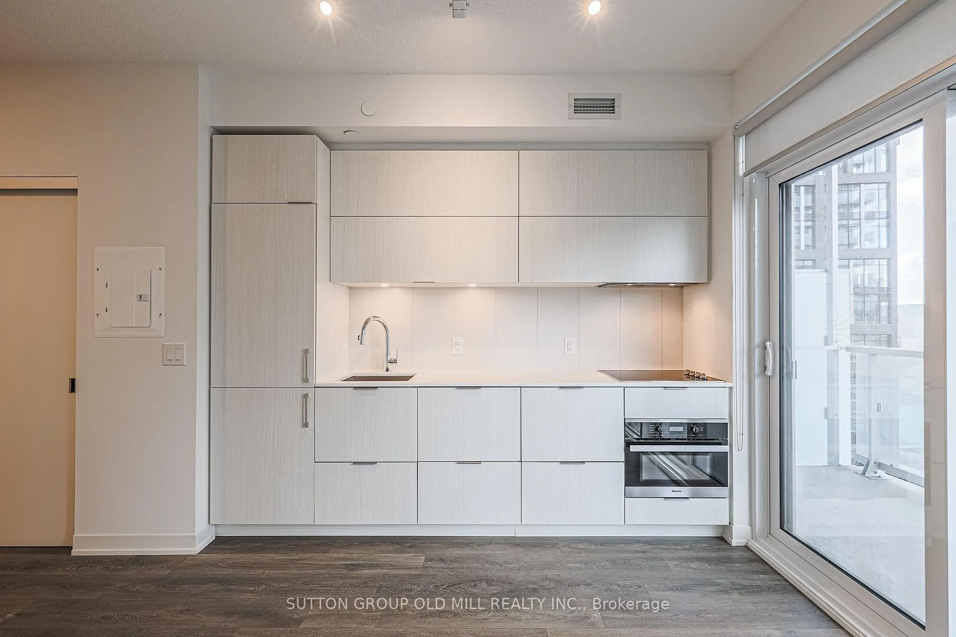 Photo 6 of Unit 1013, 20 Richardson Street, Toronto, Waterfront Communities — HOMEH